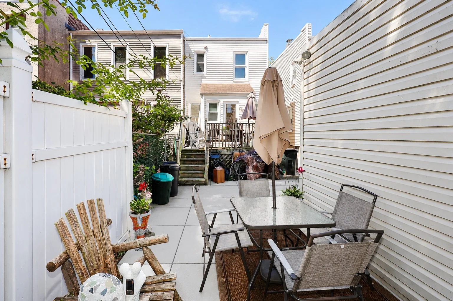 73-33 71st Pl, Glendale 33.jpg