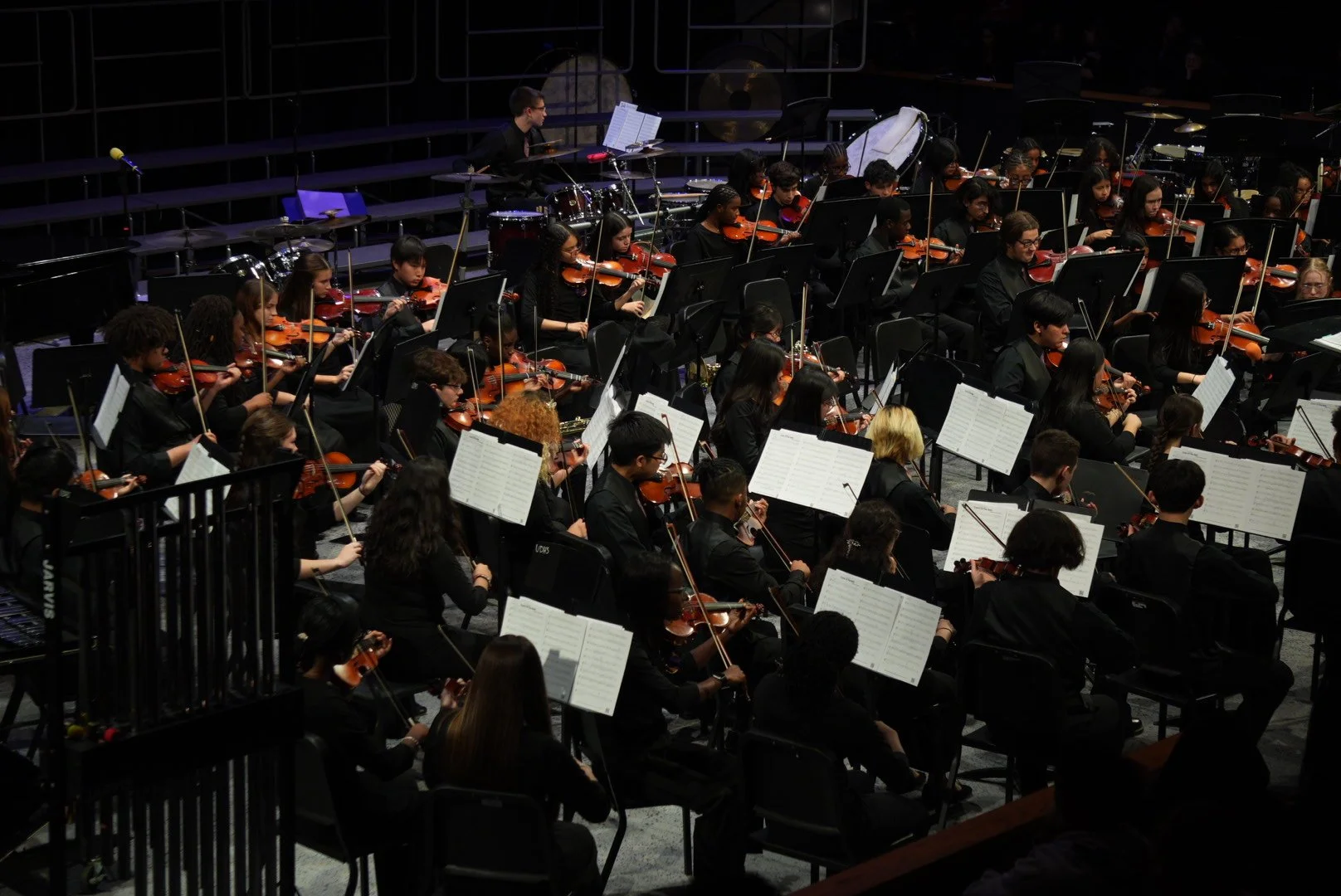 UDHS-WINTER-CONCERT-12-10-2588.JPG