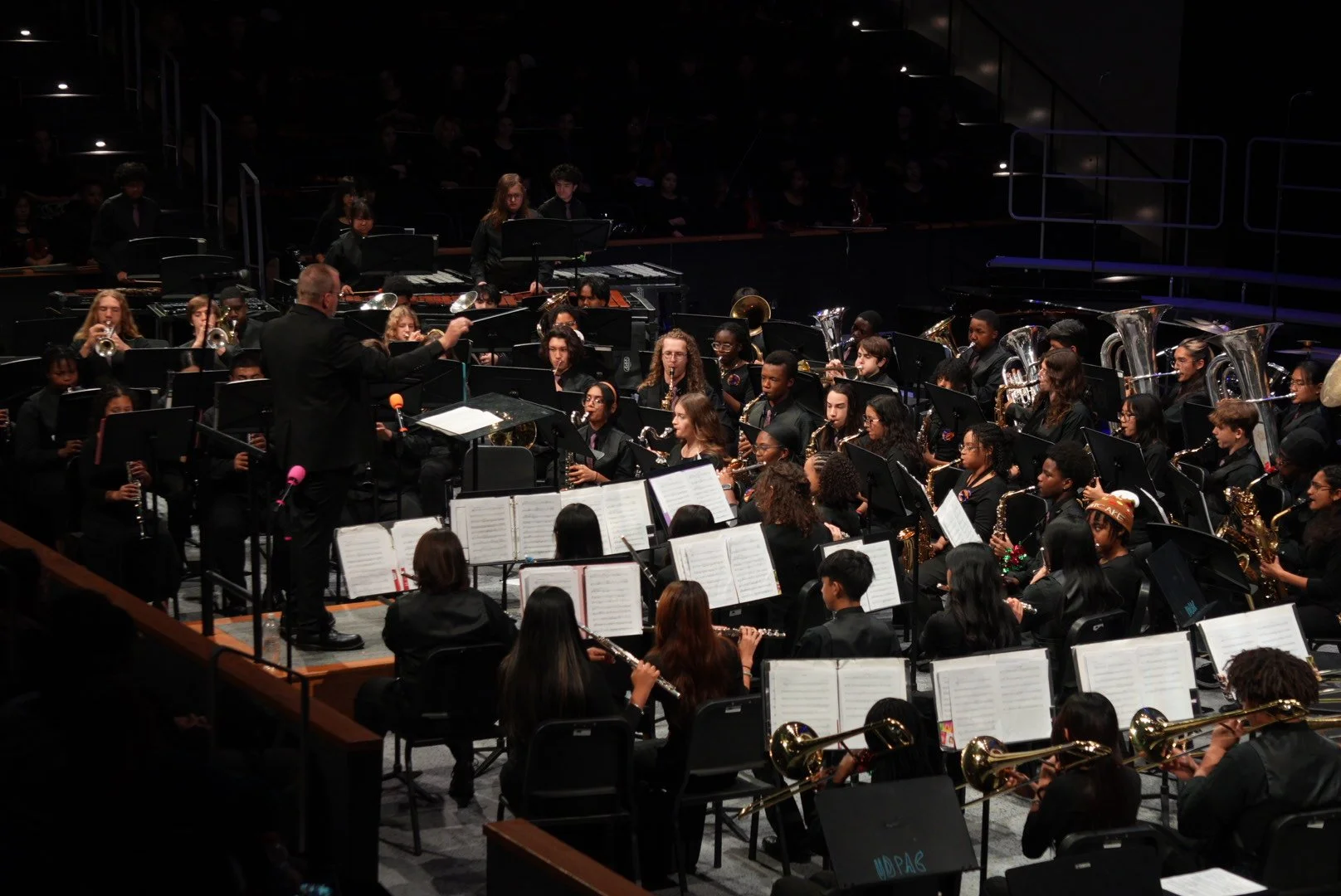UDHS-WINTER-CONCERT-12-10-2516.JPG