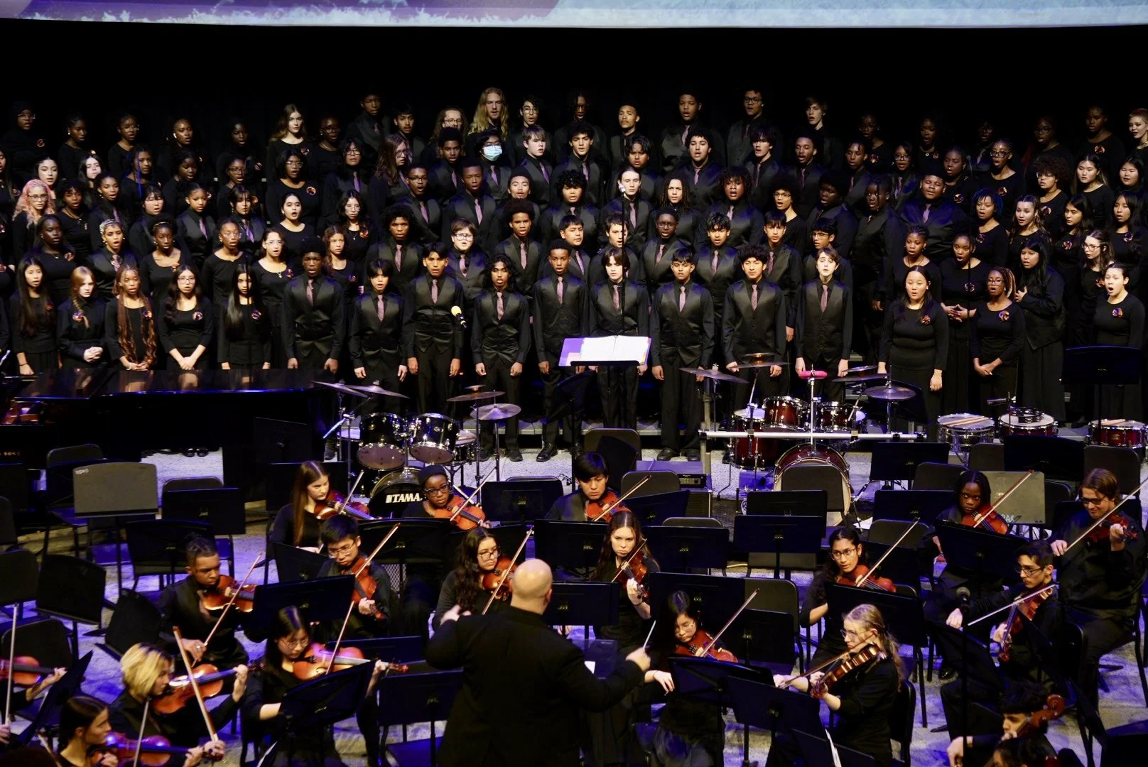 UDHS-WINTER-CONCERT-12-10-25229.JPG