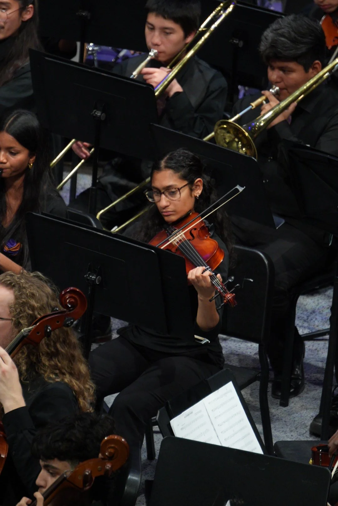 UDHS-WINTER-CONCERT-12-10-2573.JPG