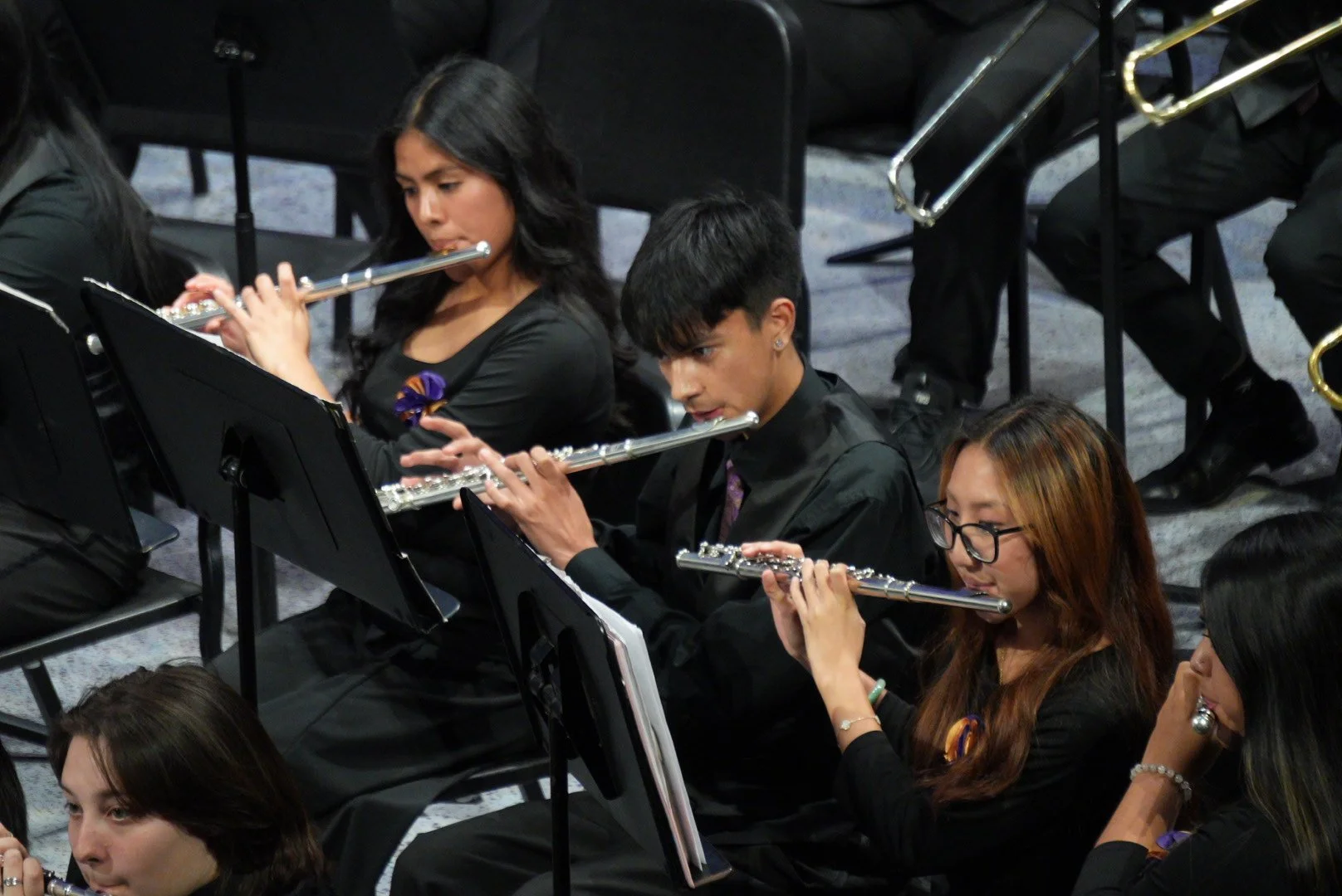 UDHS-WINTER-CONCERT-12-10-2530.JPG