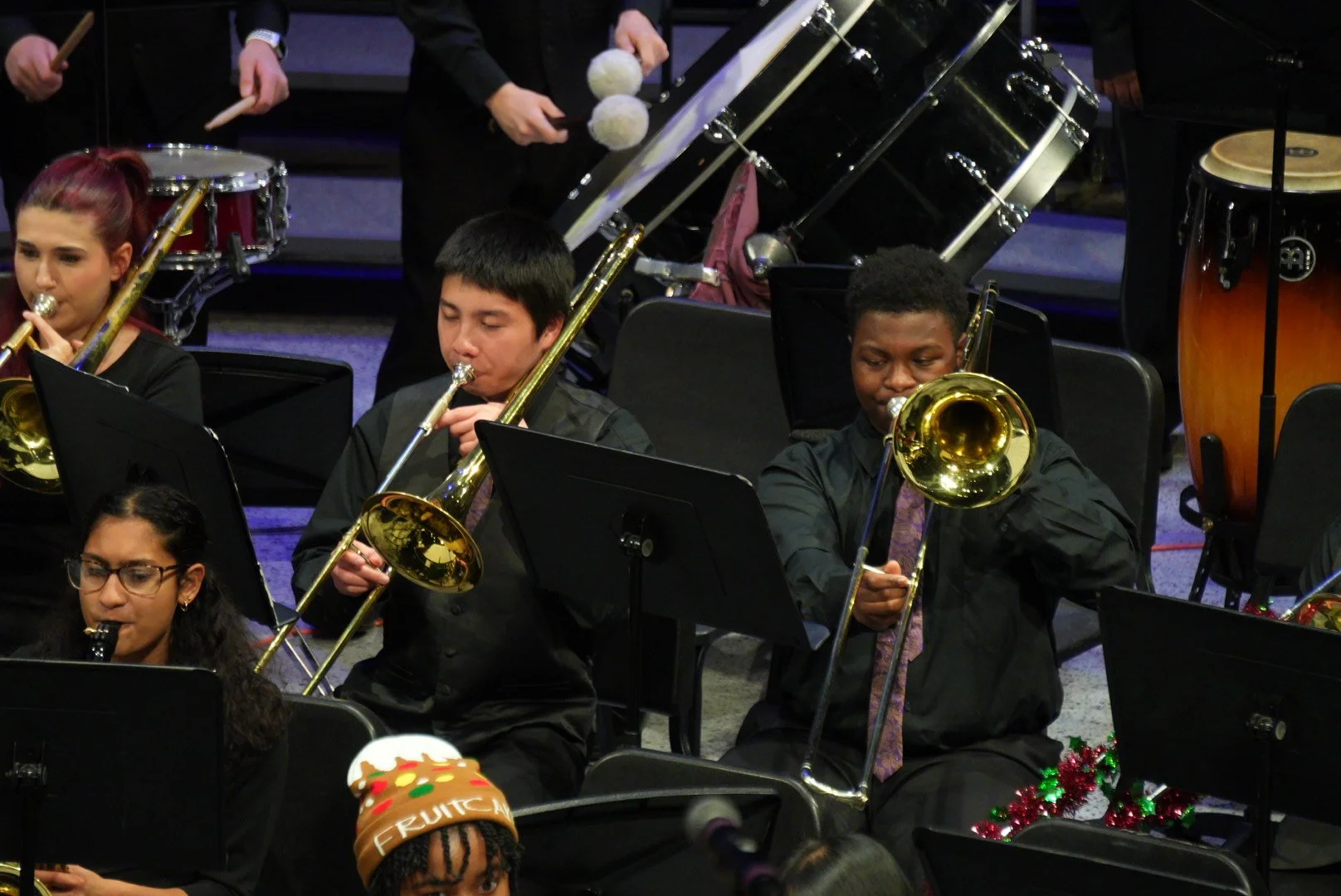 UDHS-WINTER-CONCERT-12-10-2524.JPG
