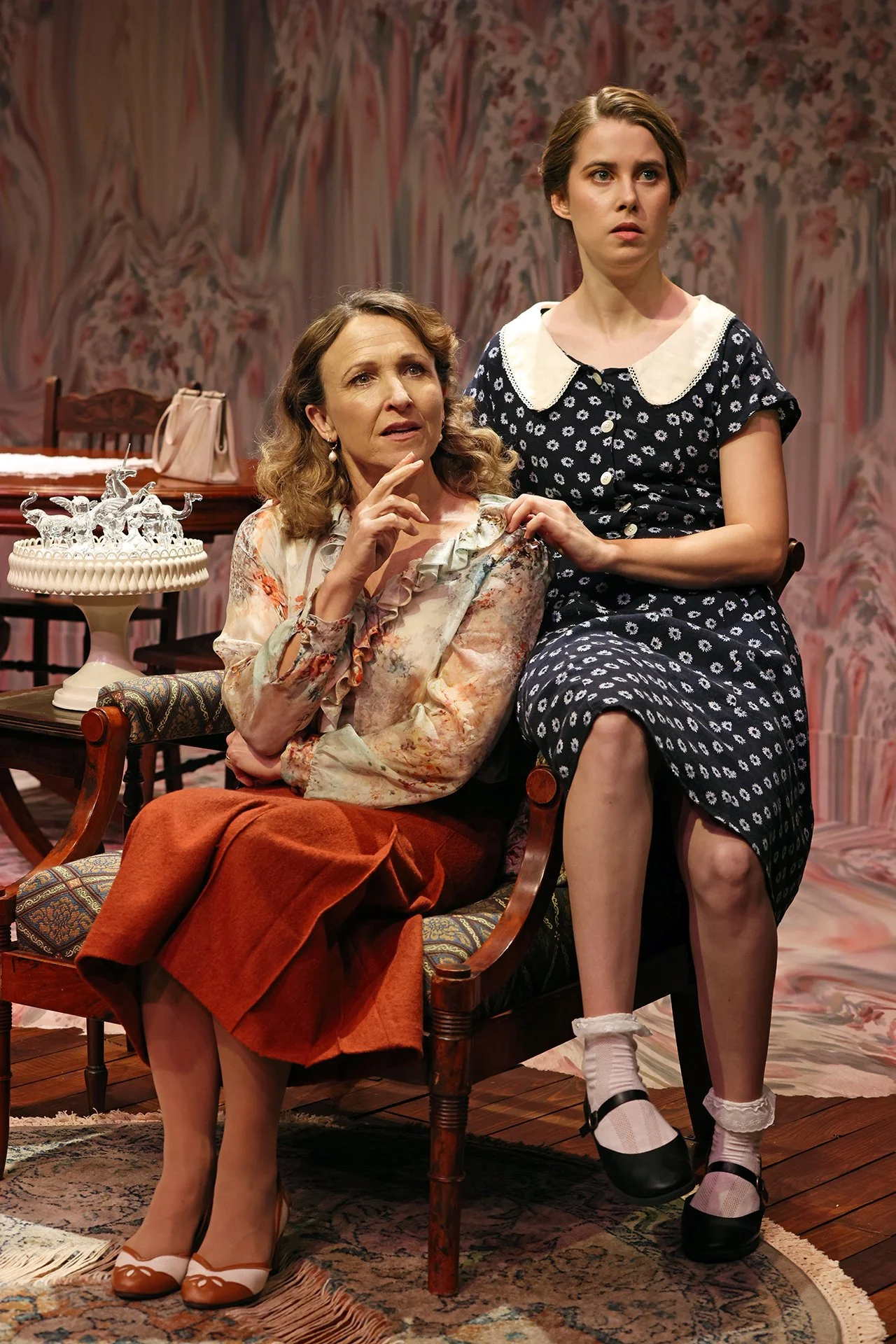 TheGlassMenagerie_Ensemble_ImageCredit_PrudenceUpton_019.JPG