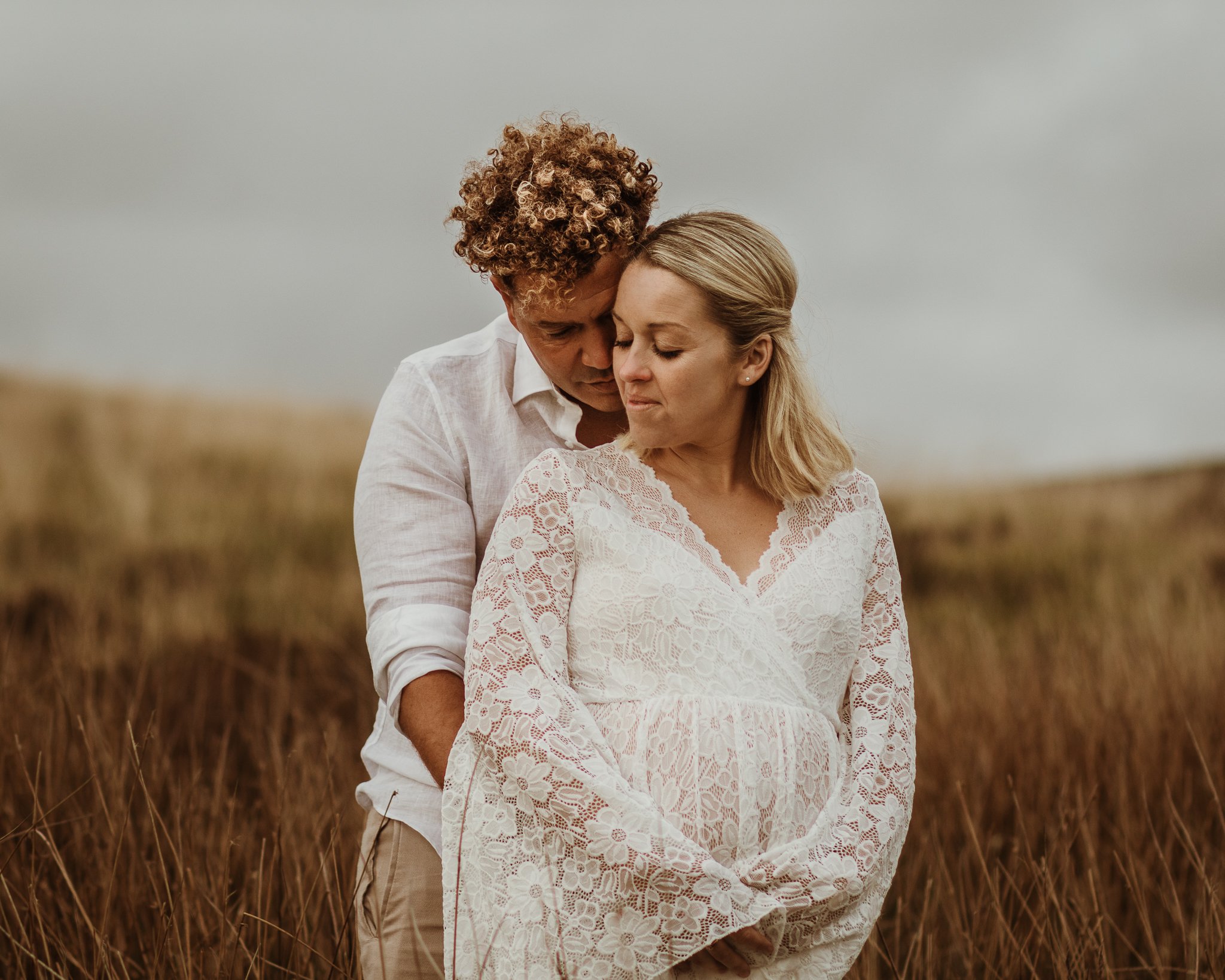 LANCASTER MATERNITY PHOTOGRAPHER