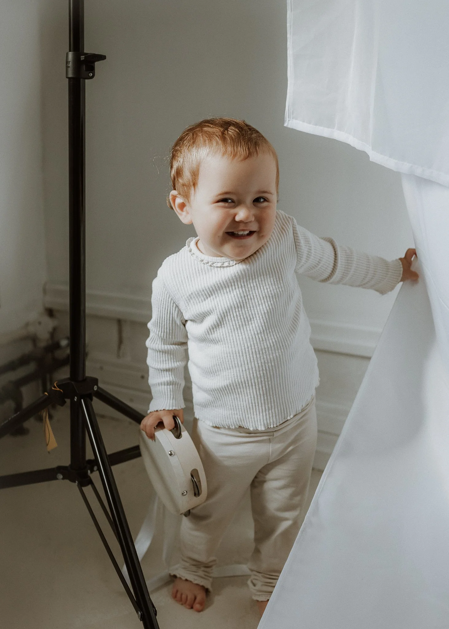 Morganna Monk Photography-StudioMotherhood-Lisa&Caia-4.jpg
