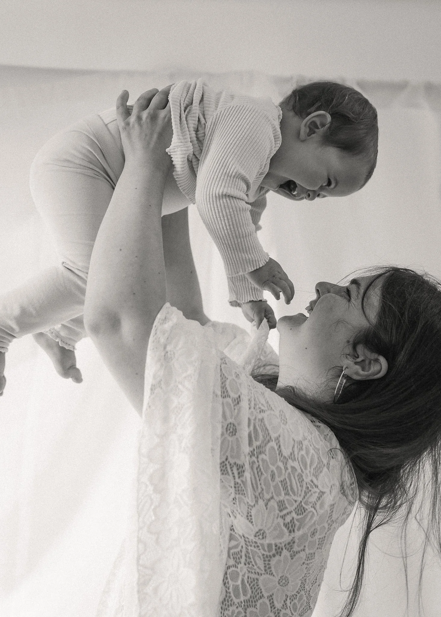 Morganna Monk Photography-StudioMotherhood-Lisa&Caia-16.jpg