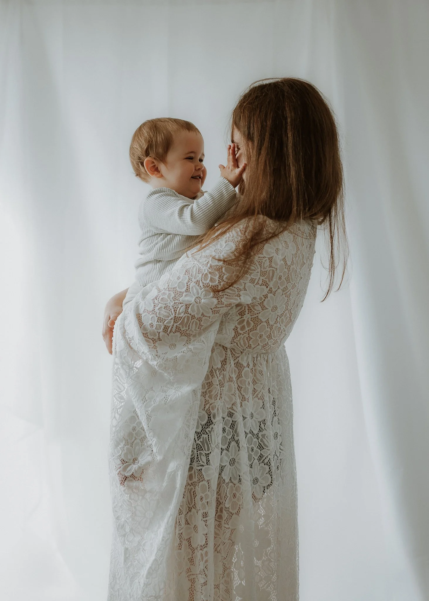 Morganna Monk Photography-StudioMotherhood-Lisa&Caia-22.jpg