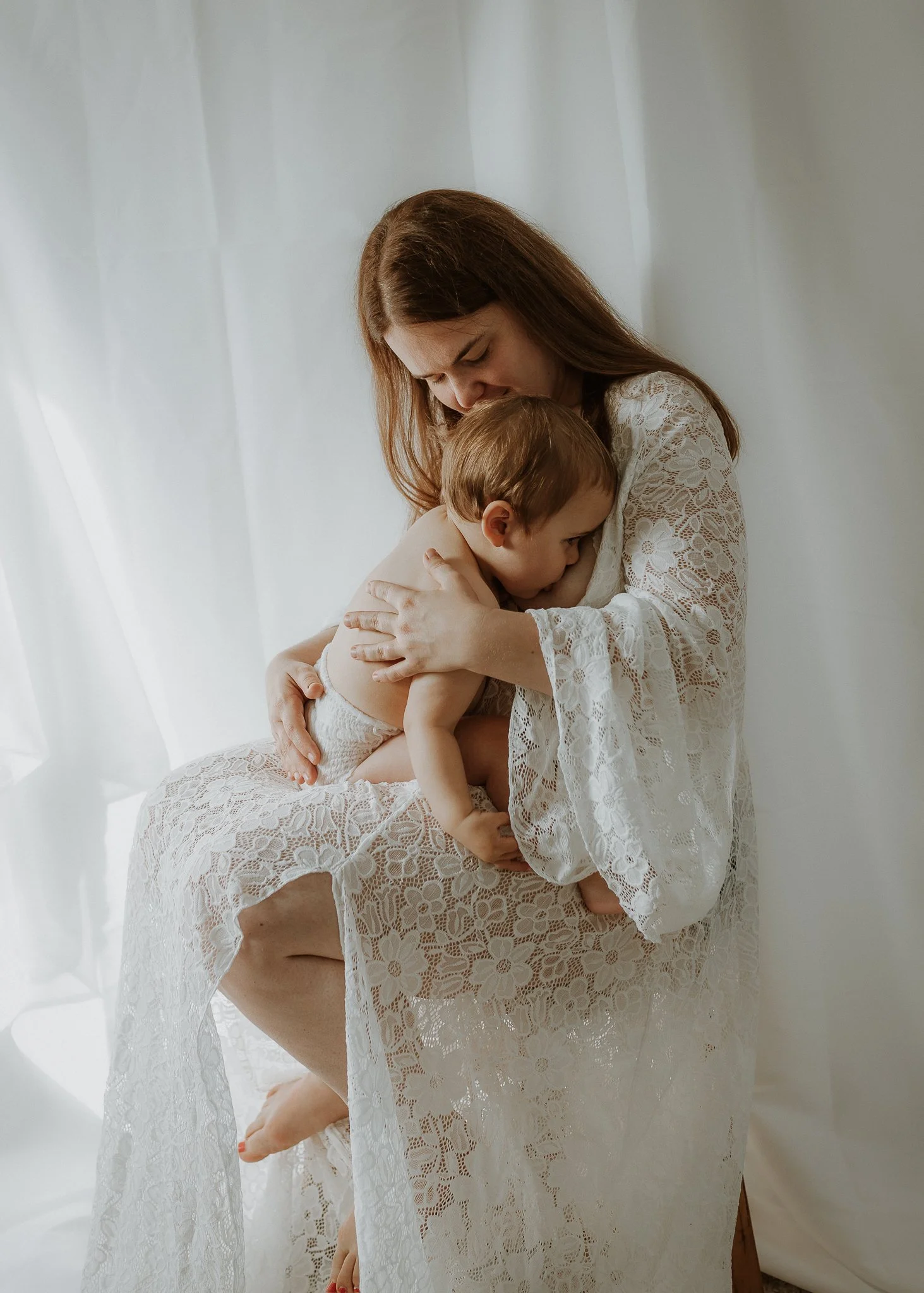 Morganna Monk Photography-StudioMotherhood-Lisa&Caia-27.jpg