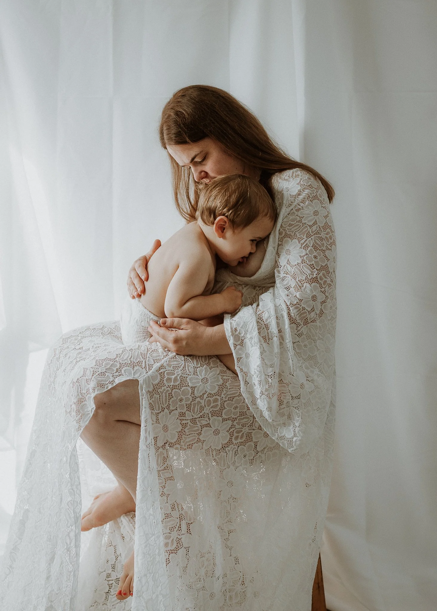 Morganna Monk Photography-StudioMotherhood-Lisa&Caia-29.jpg