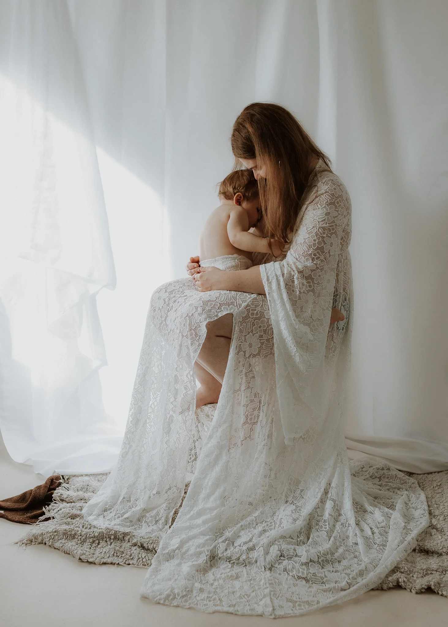 Morganna Monk Photography-StudioMotherhood-Lisa&Caia-42.jpg
