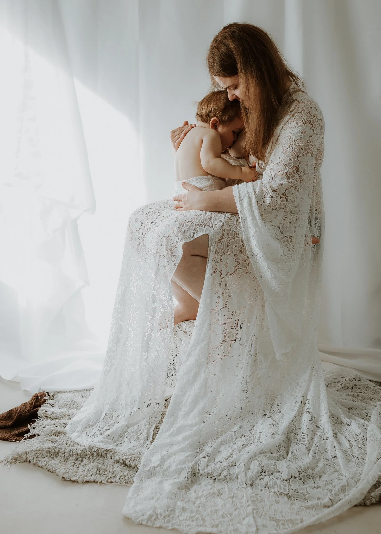 Mothering moments with Lisa & Caia in the studio at Halton Mill