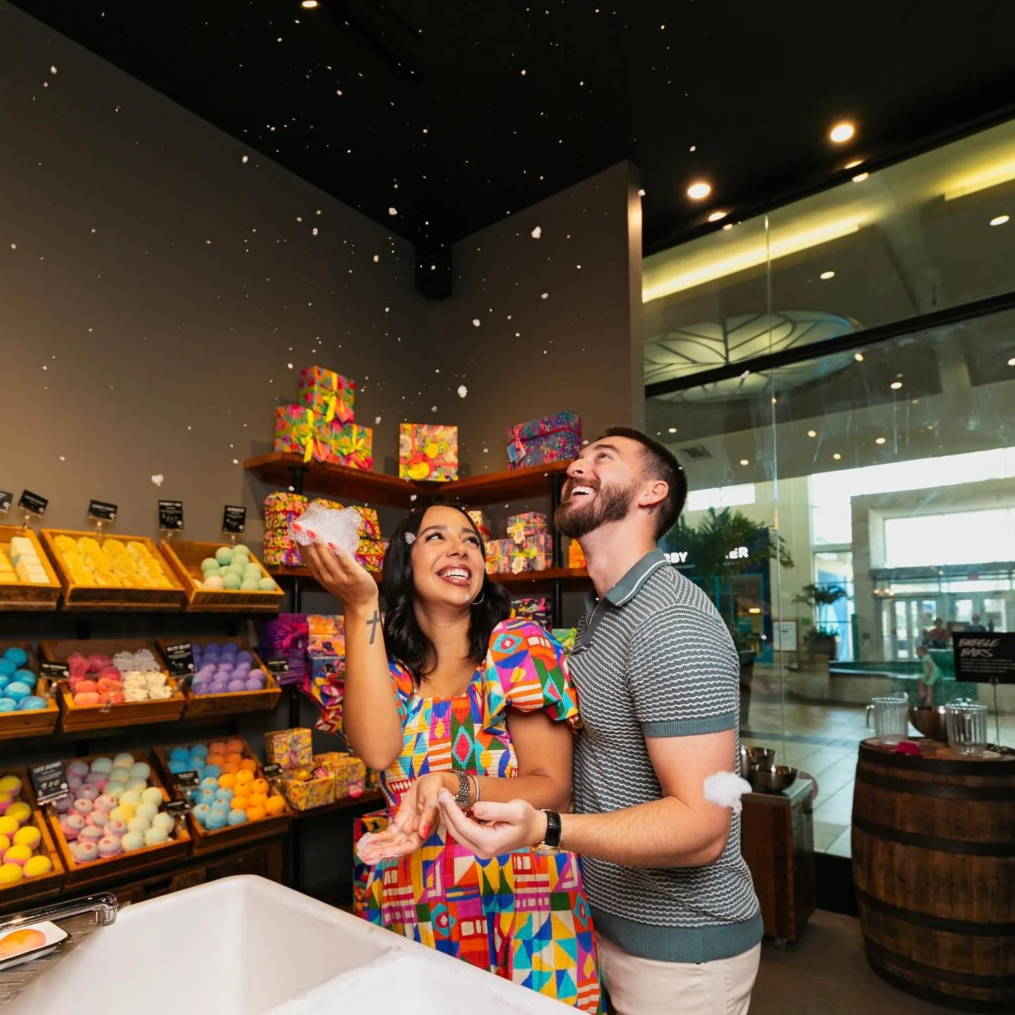 What&rsquo;s better than a bubble bath? 🛁 A handmade cruelty-free bubble bath! 💚 Float into Lush Cosmetics to shop their bubble bar.