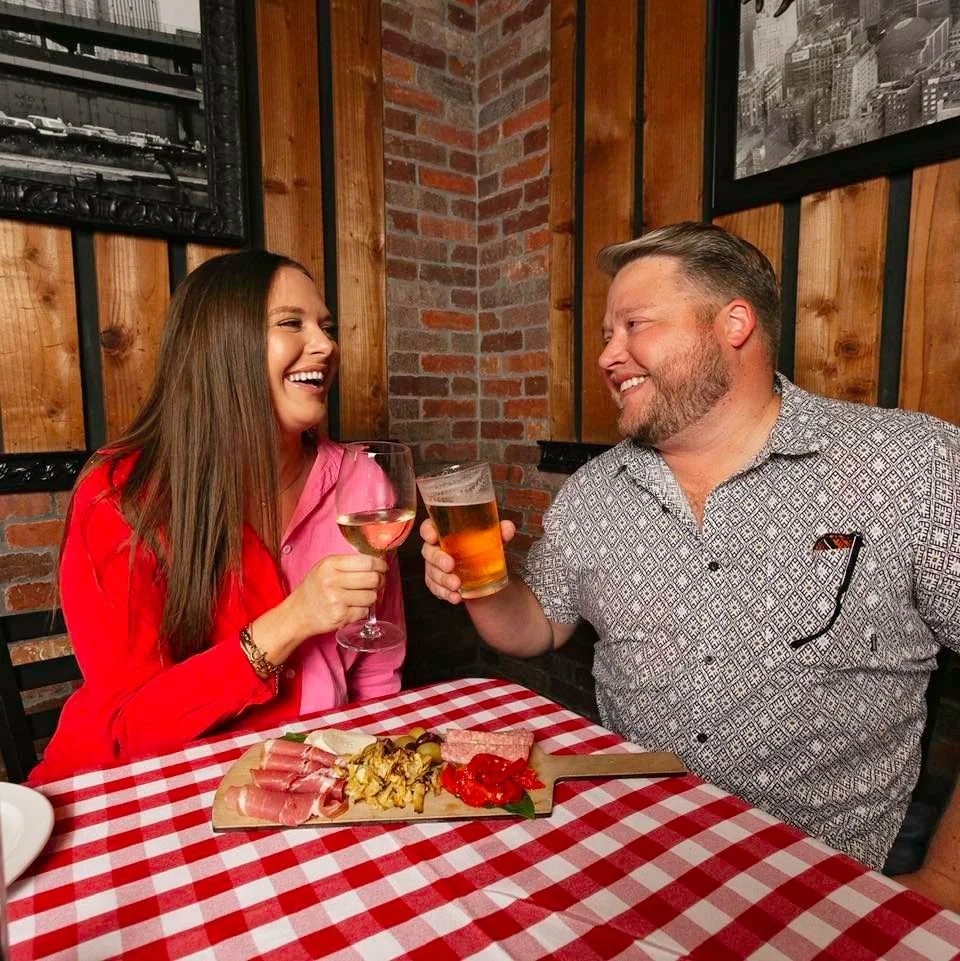 Whether you&rsquo;re celebrating National Wine Day or Lent, Grimaldi's is your place! Enjoy a glass and a slice of the traditional pizza made with their secret recipe tomato sauce, hand sliced mozzarella and basil. 🍷🌿🍕