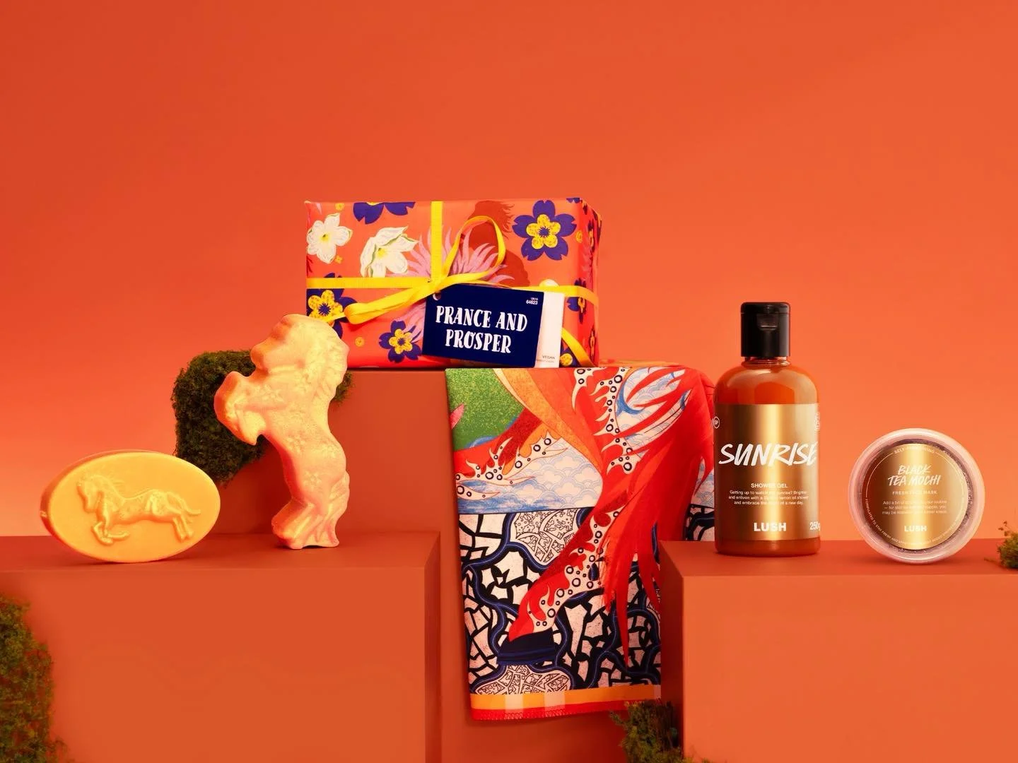 To celebrate the Year of the Horse 🐴🧧 &mdash; symbolic of strength and vitality &mdash; Lush Cosmetics La Palmera is proud to present its richest Lunar New Year limited edition collection yet. This collection draws inspiration from the spirited ess