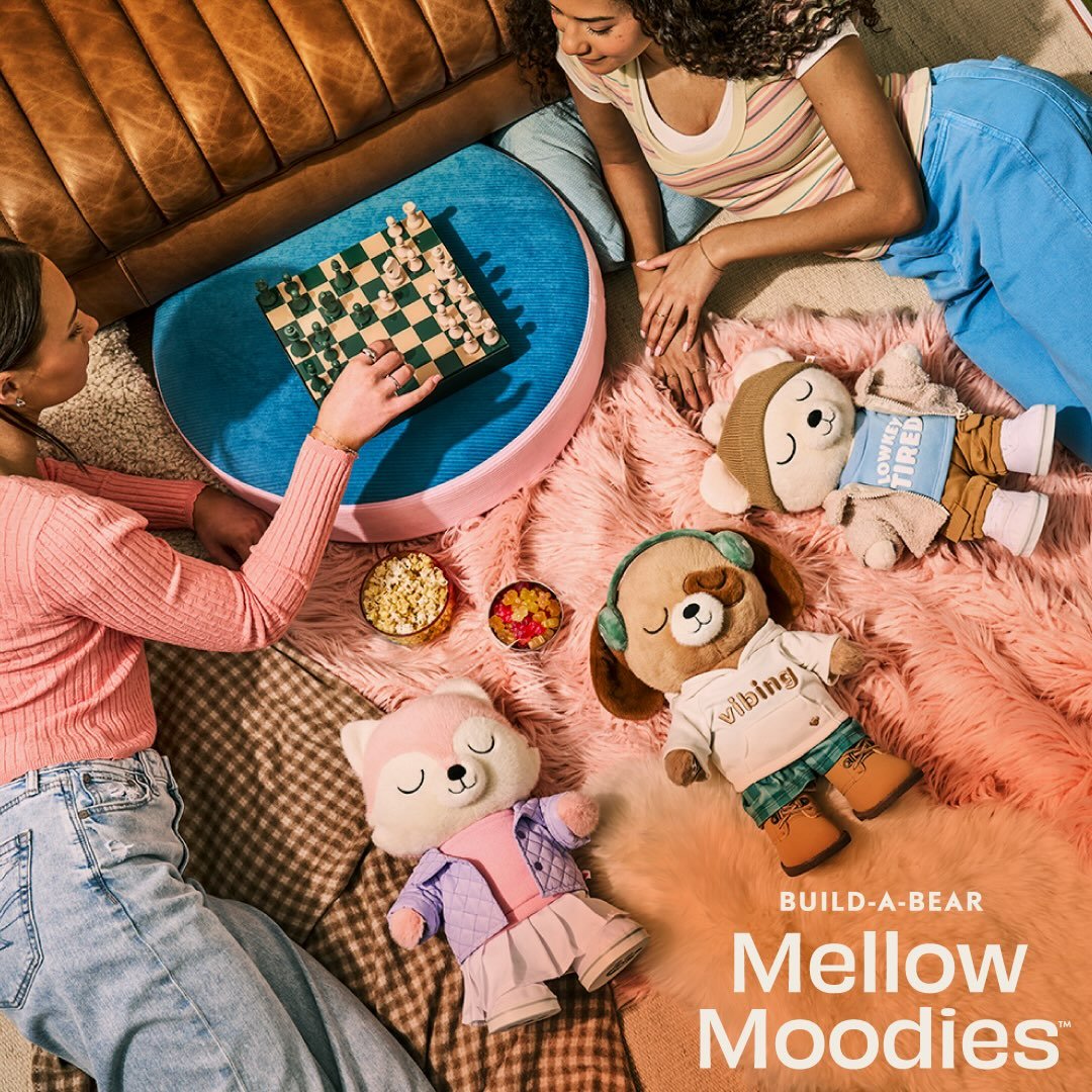 Say hello to mellow. Build-A-Bear&rsquo;s new Mellow Moodies&trade; friends are calm, grounded, and ready to match your vibe. Find Huck, Mateo and Willow at the La Palmera @buildabear store and squeeze the day. 