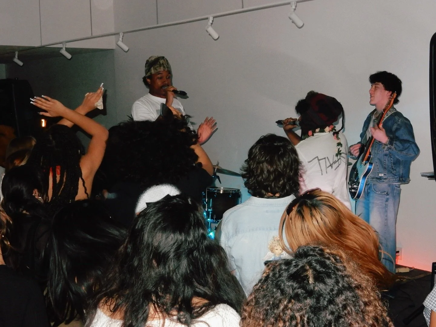 LIBERATION OPEN MIC x HOT CONCRETE.

@bythedawgz @trpcoalition @solcollective 

3.01.2026