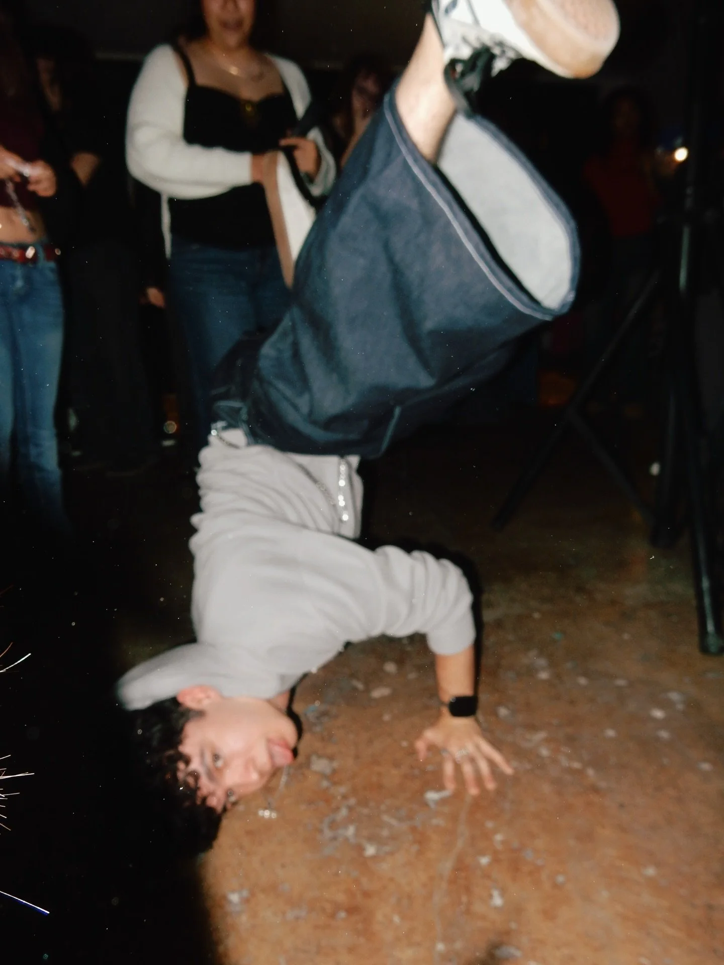 LIBERATION OPEN MIC x HOT CONCRETE.

@bythedawgz @trpcoalition @solcollective 

3.01.2026

📸 @hong.ann_