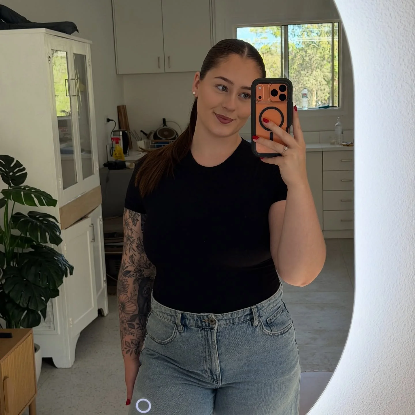 Hi everyone 🤍

I&rsquo;m so excited to introduce myself as the new stylist at Watermark Hair!

My name is Paris, I&rsquo;m 22 years old and I&rsquo;ve just made the move from Melbourne to Agnes Water. I&rsquo;ve been in the hair industry for over 8 