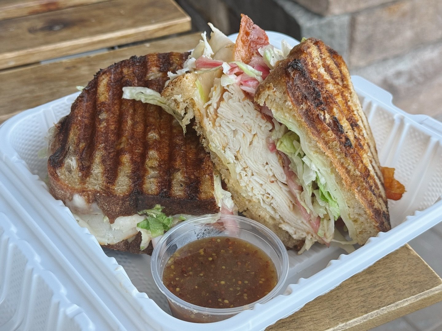 This weeks special: The Tourney 
Available 3/2 - 3/6 

Roasted chicken 
Crispy bacon 
Aged vermont white cheddar
pickled jalape&ntilde;o aioli
Iceberg lettuce 
pickled red onion

Served w/ a house caramelized pear sauce