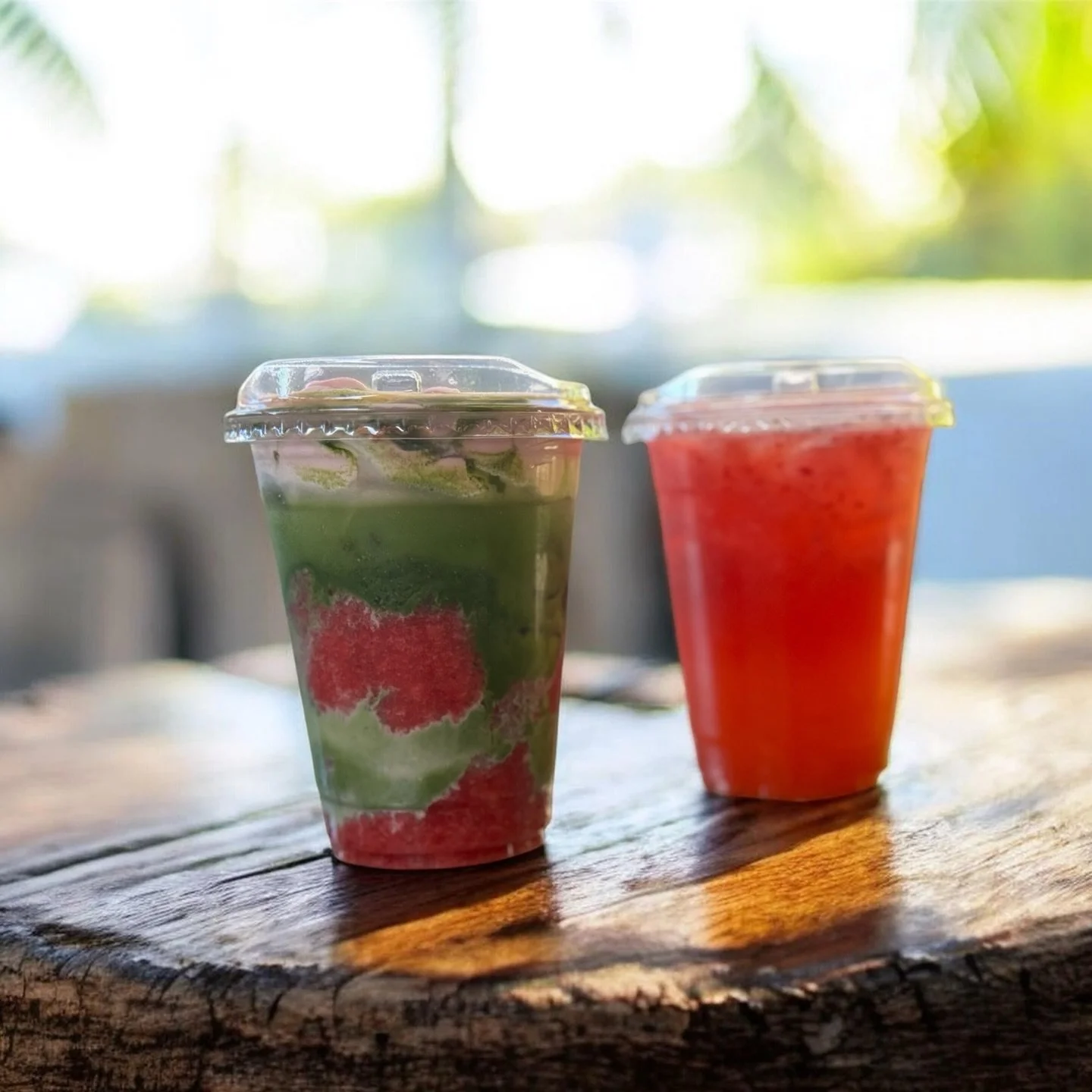 Strawberry season is in full effect @ the March&eacute; 🍓

This is our Strawberry Matcha, fresh strawberries crushed into a pur&eacute;e, finished with a Mexican vanilla cream top. 
Next to it, our Strawberry Lemonade. Same story. Real strawberries,