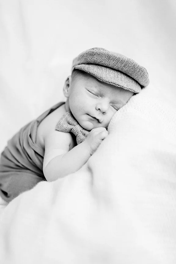 susanne_wysocki-fotografie-newborn-baby-familie- neugeborenenfotografie-shooting-trier-luxemburg-fliege-1.jpg