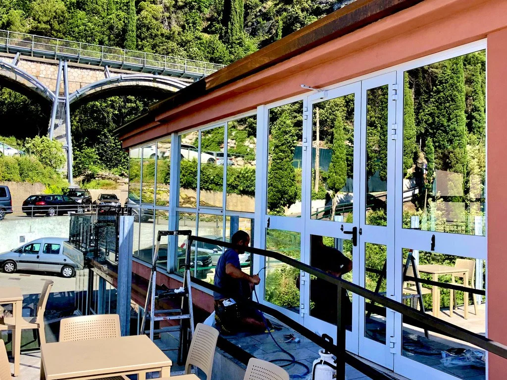 Pellicole termiche per Hotel, scuole, Rsa, Ospedali