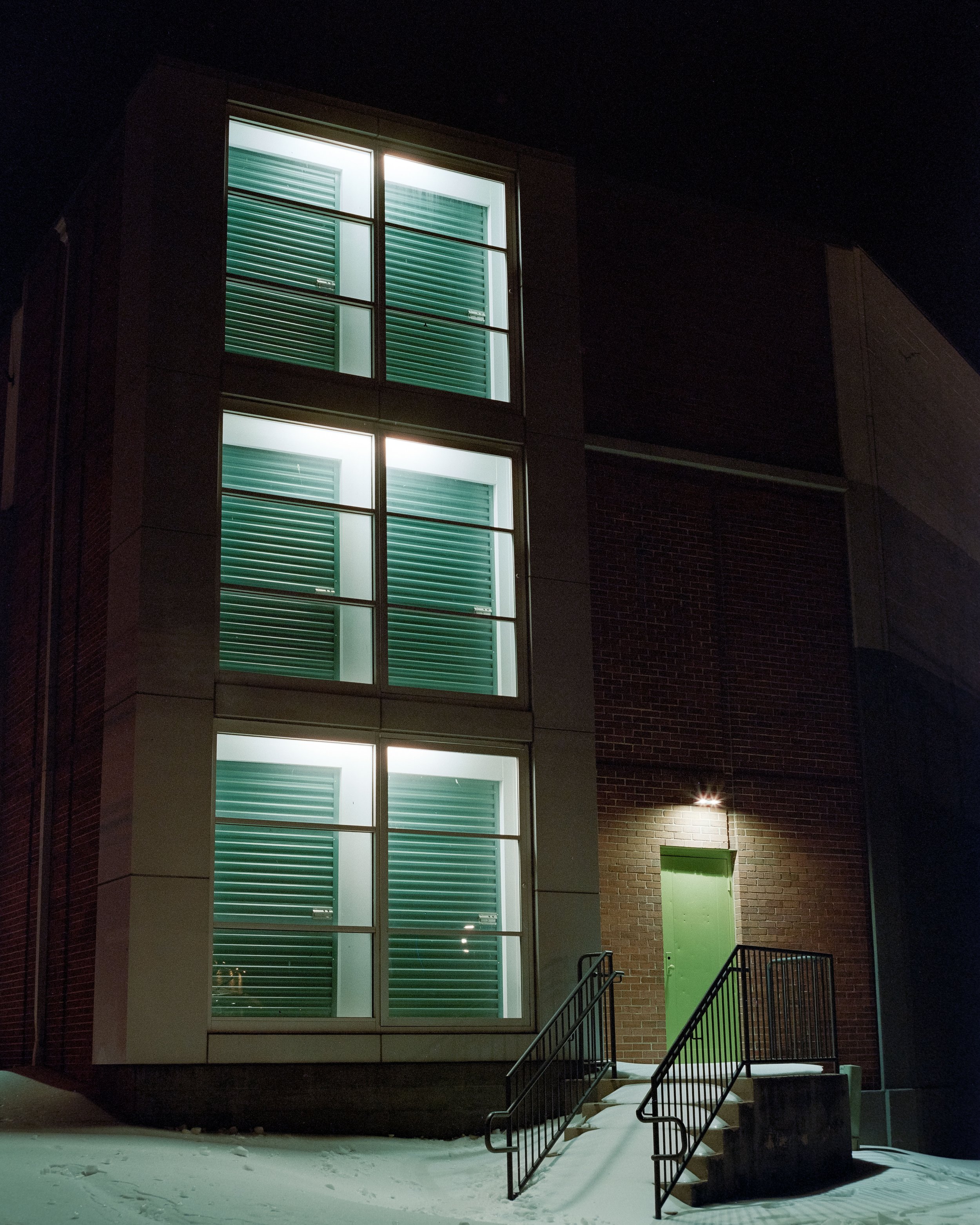 38°57'52.2"N 77°06'12.7"W