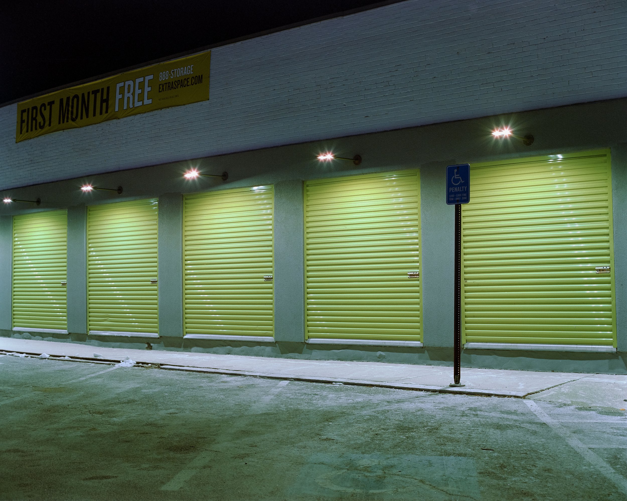 38°57'50.5"N 77°06'10.1"W