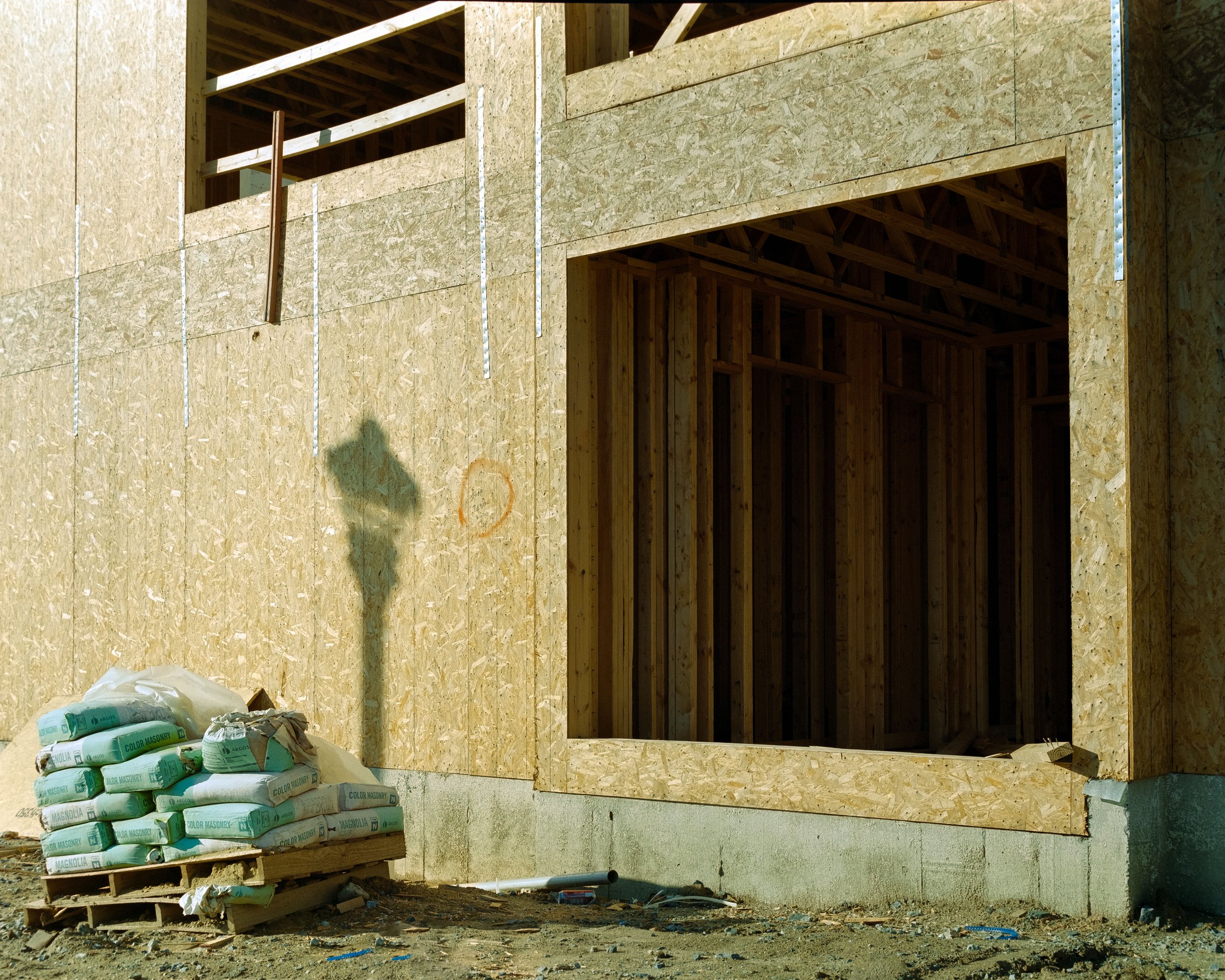 38°57'52.7"N 77°06'29.0"W