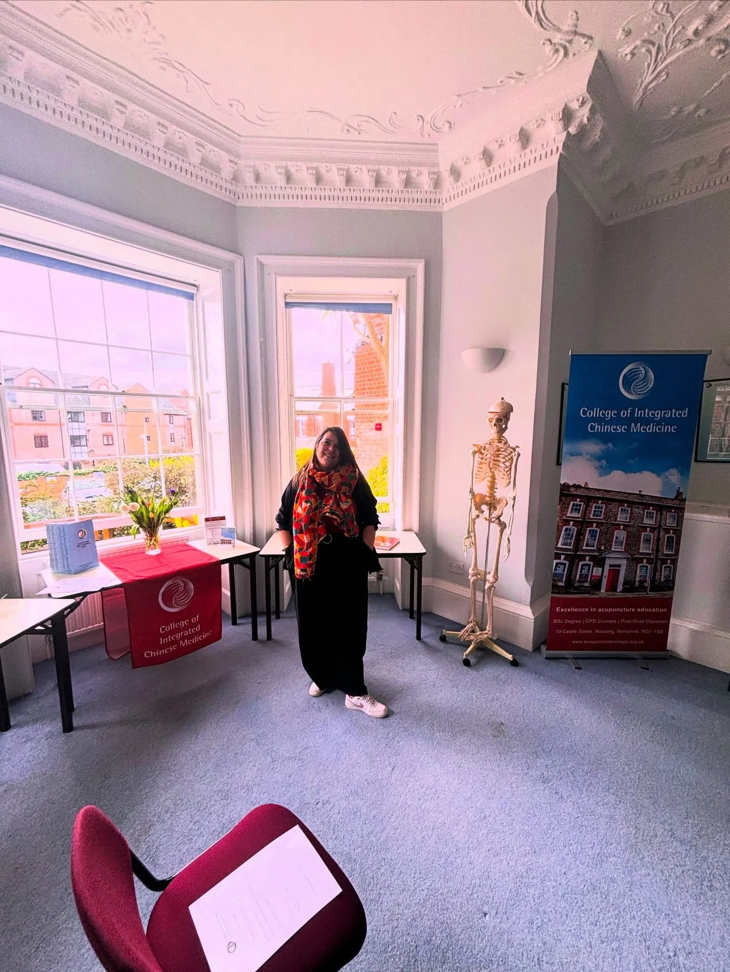 ✶ O P E N  D A Y ✶

I loved meeting the next generation of acupuncturists at the college open day this morning!

I love spending time talking all about the course, building, people and vocation that changed my life. 

I vividly remember the first tim