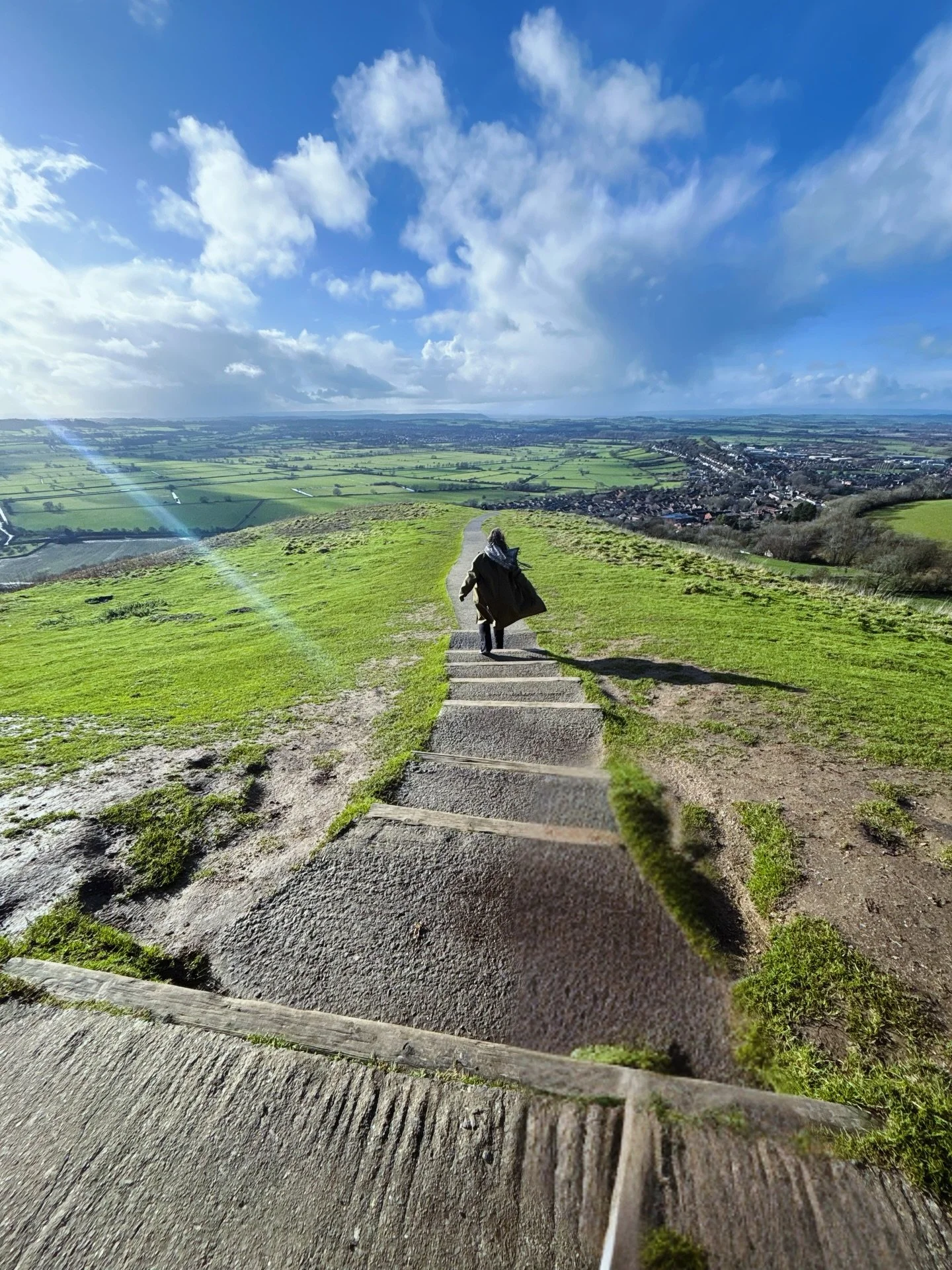 Prescription: fresh air and a steep climb.

Repeat as needed 💫☯️
.
.
.
.
.
#glastonbury #glastonburytor #acupuncturist #qimoving #chinesemedicine