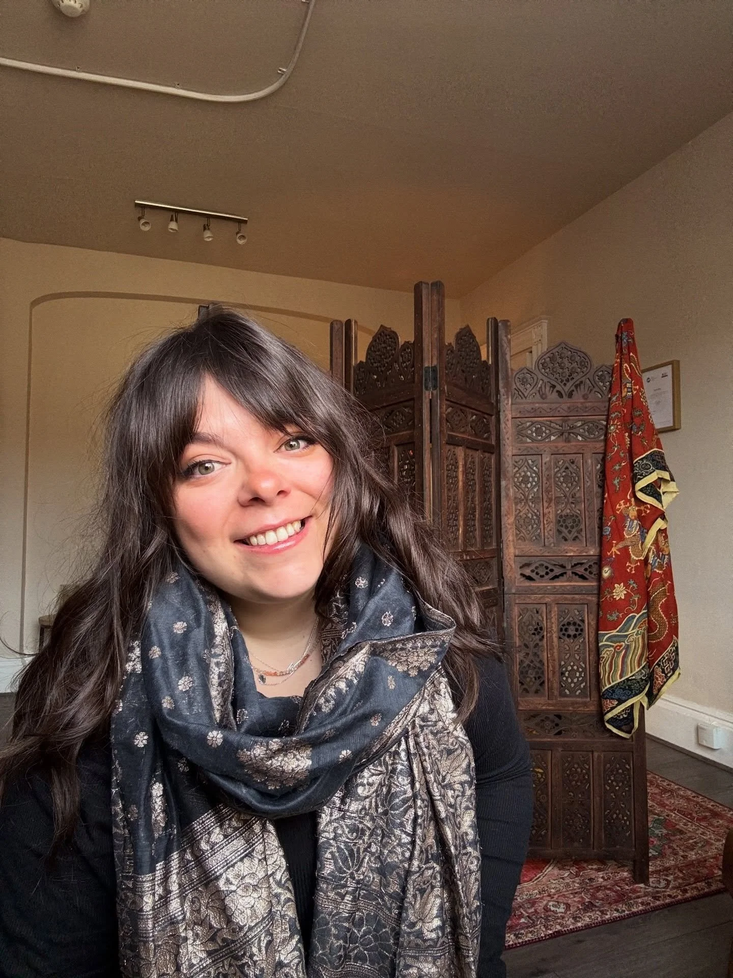 ✶ N E W  R O O T S ✶

It&rsquo;s been a slow and steady process building my new clinic room. The growth and movement here has been gentle and full of intention but the space is R E A D Y, the needles are waiting and the next chapter is beginning to u