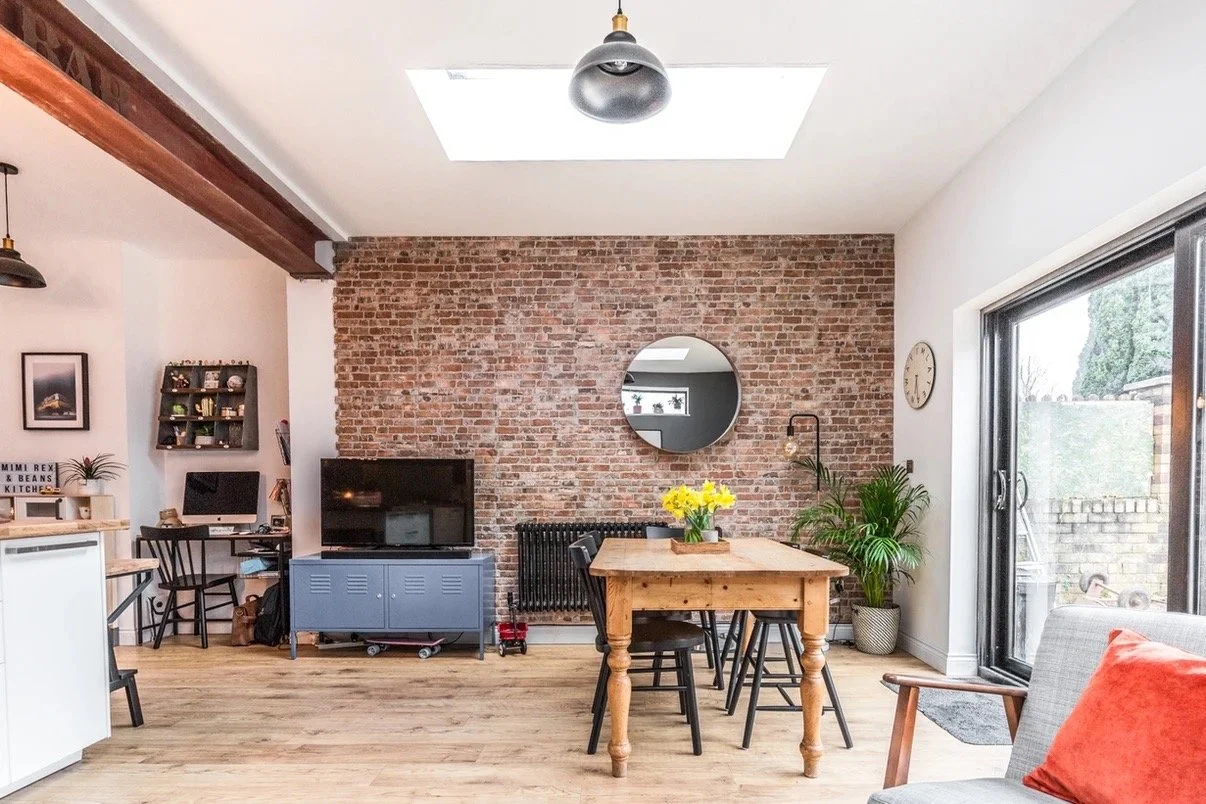 58b943_58b7965f581f4913be0cbf2b7c145e9d~mv2 Large.jpeg