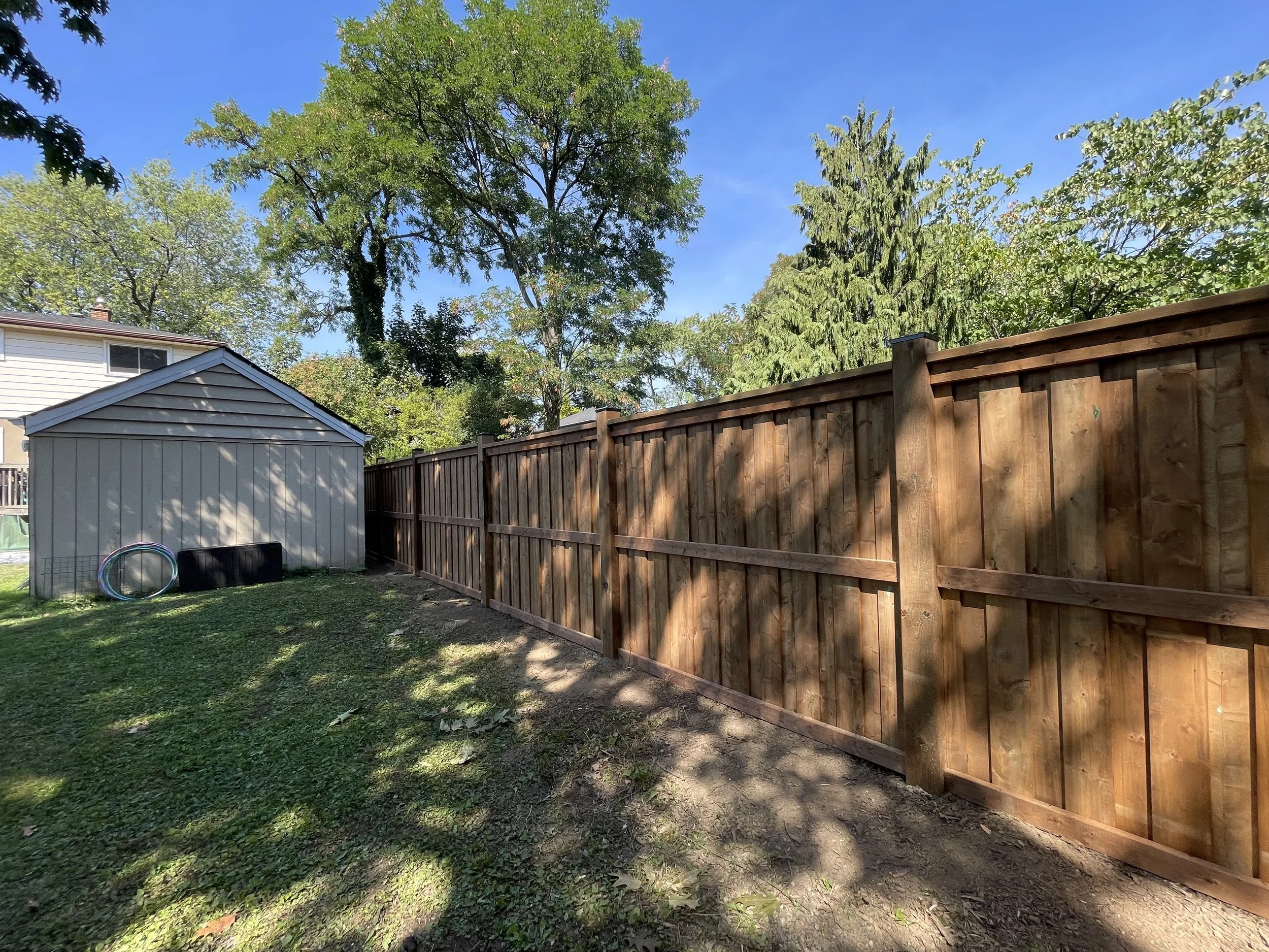 residential-wood-fence-hamilton