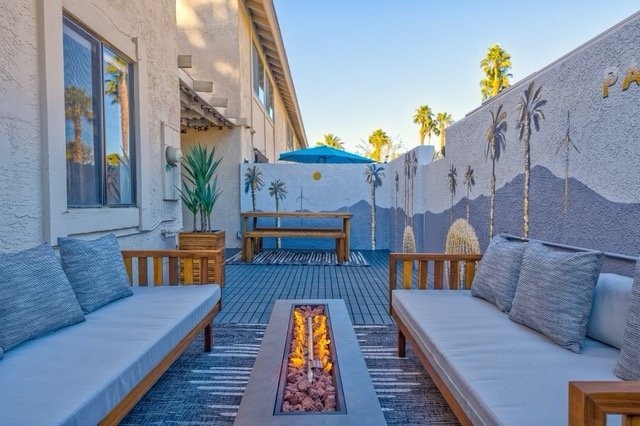 airbnb palm desert.jpeg