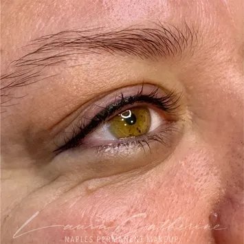 Gallery of permanent eyeliner artistry, showcasing natural and bold styles tailored to individual preferences.8.jpeg