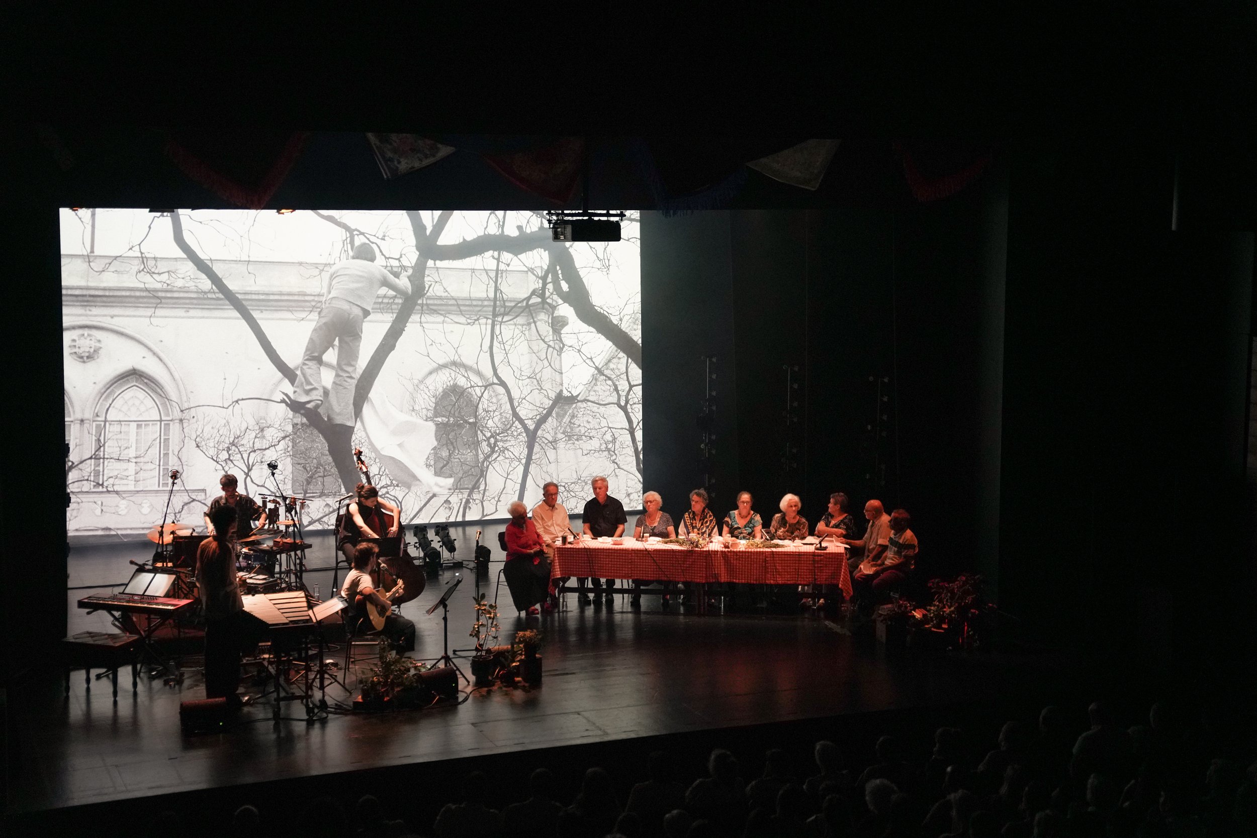 quatro quadras soltas.jpg