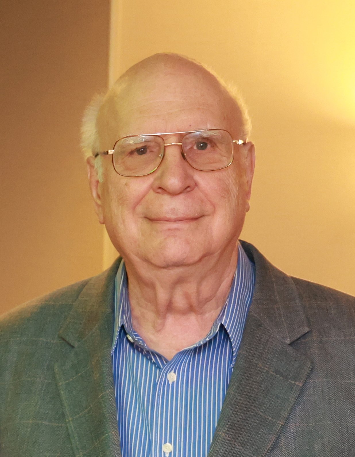 Dr John Siegfried photo