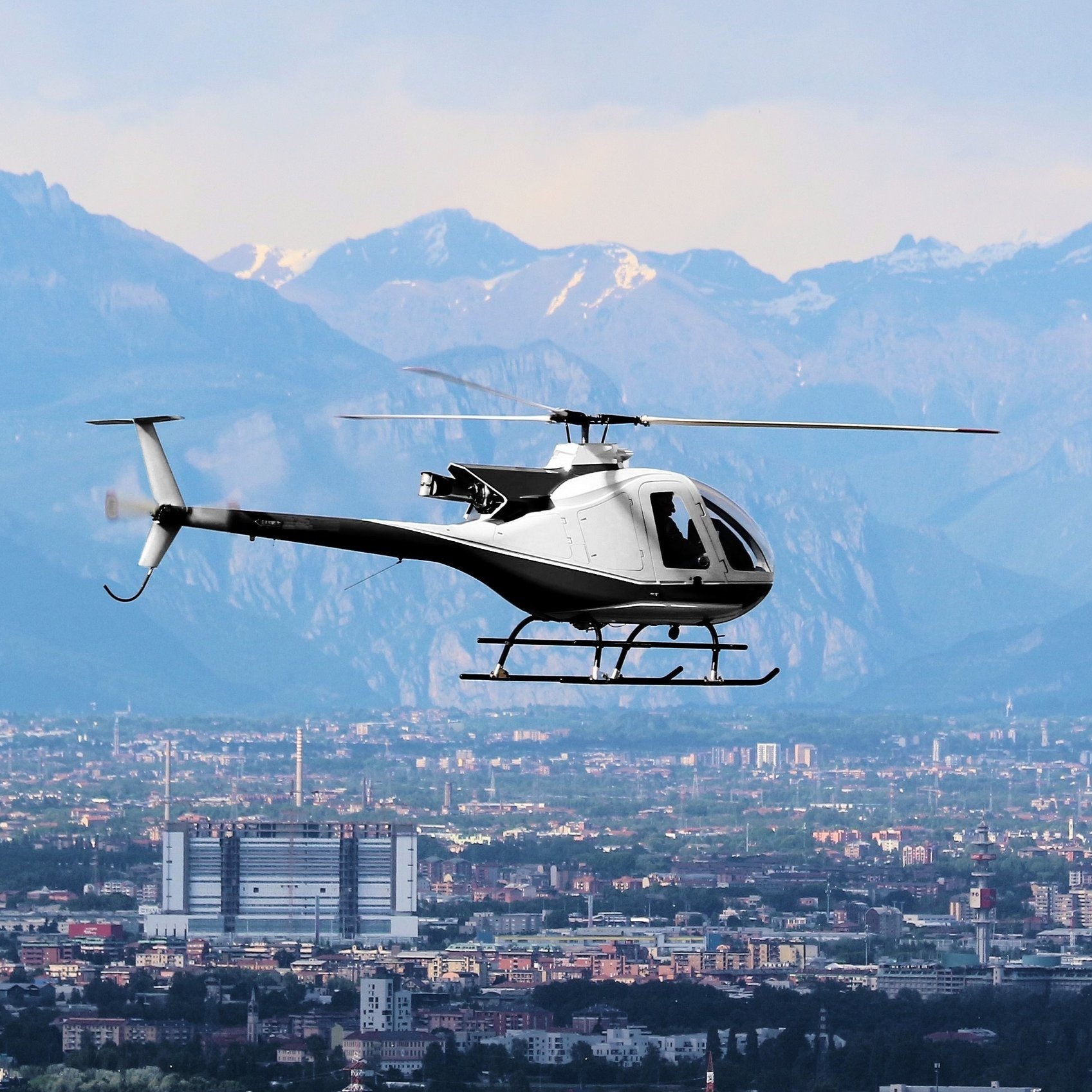 Savback Helicopters Debuts at Aero Friedrichshafen With Newly Won Swedish Certification for Konner’s Ultra-Light K1-S19 Helicopter