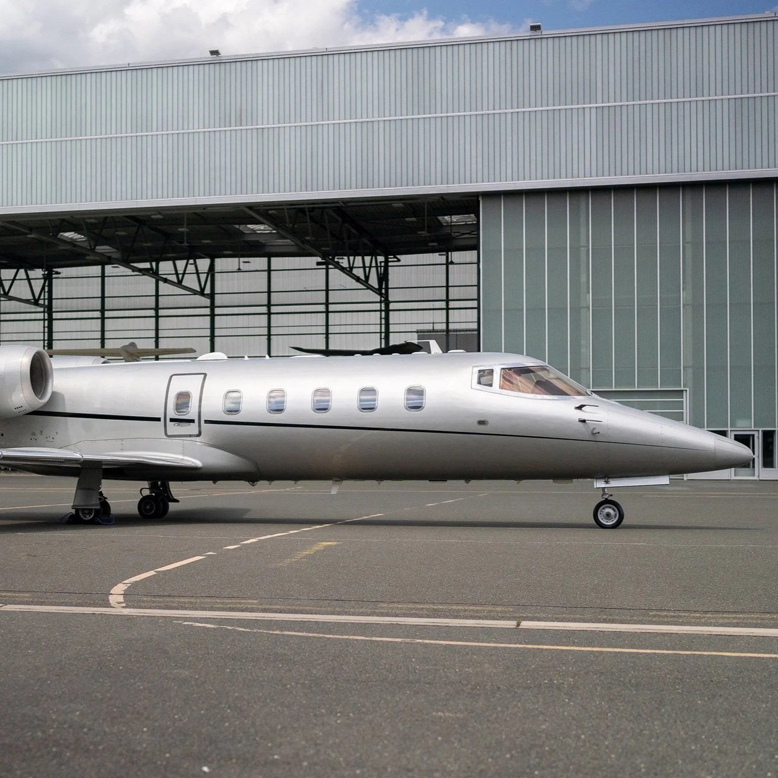 FAI Reports Steady 2024 Revenues and Advances Fleet Renewal