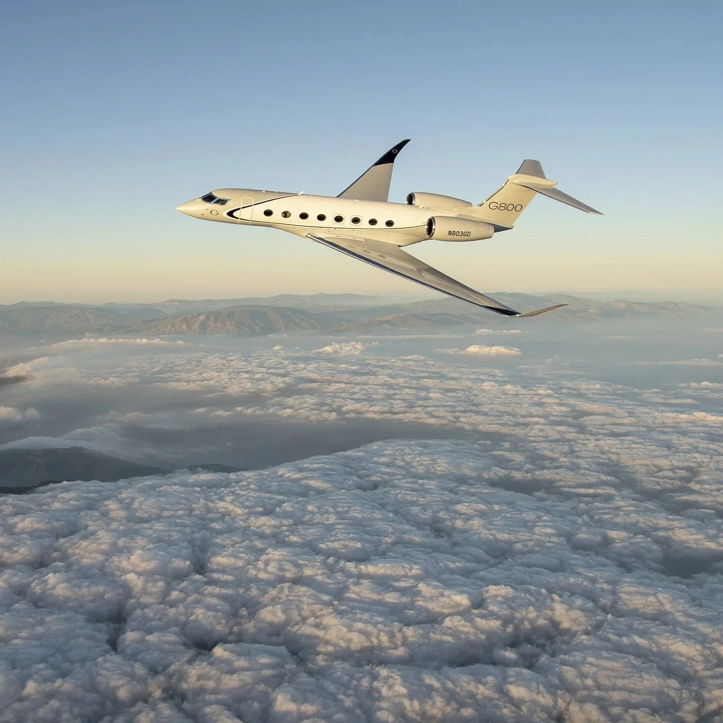 Gulfstream G800 Achieves Two Historic Milestones in Business Aviation