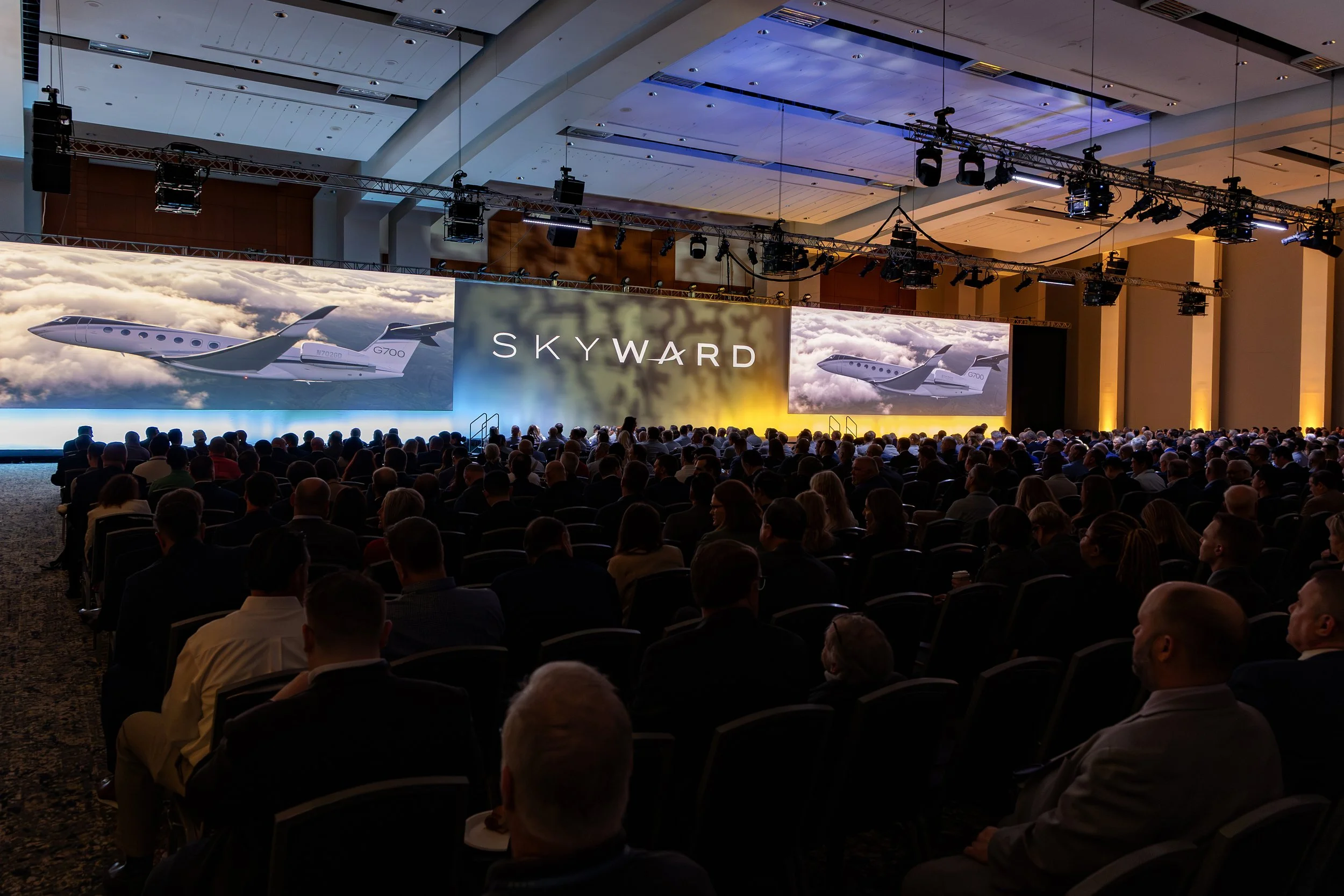 Gulfstream Hosts Skyward Event in Savannah — AIR CHARTER JOURNAL