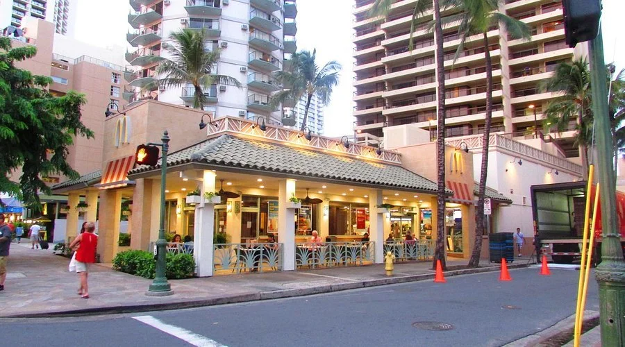 McDonalds Waikiki Street View.jpg