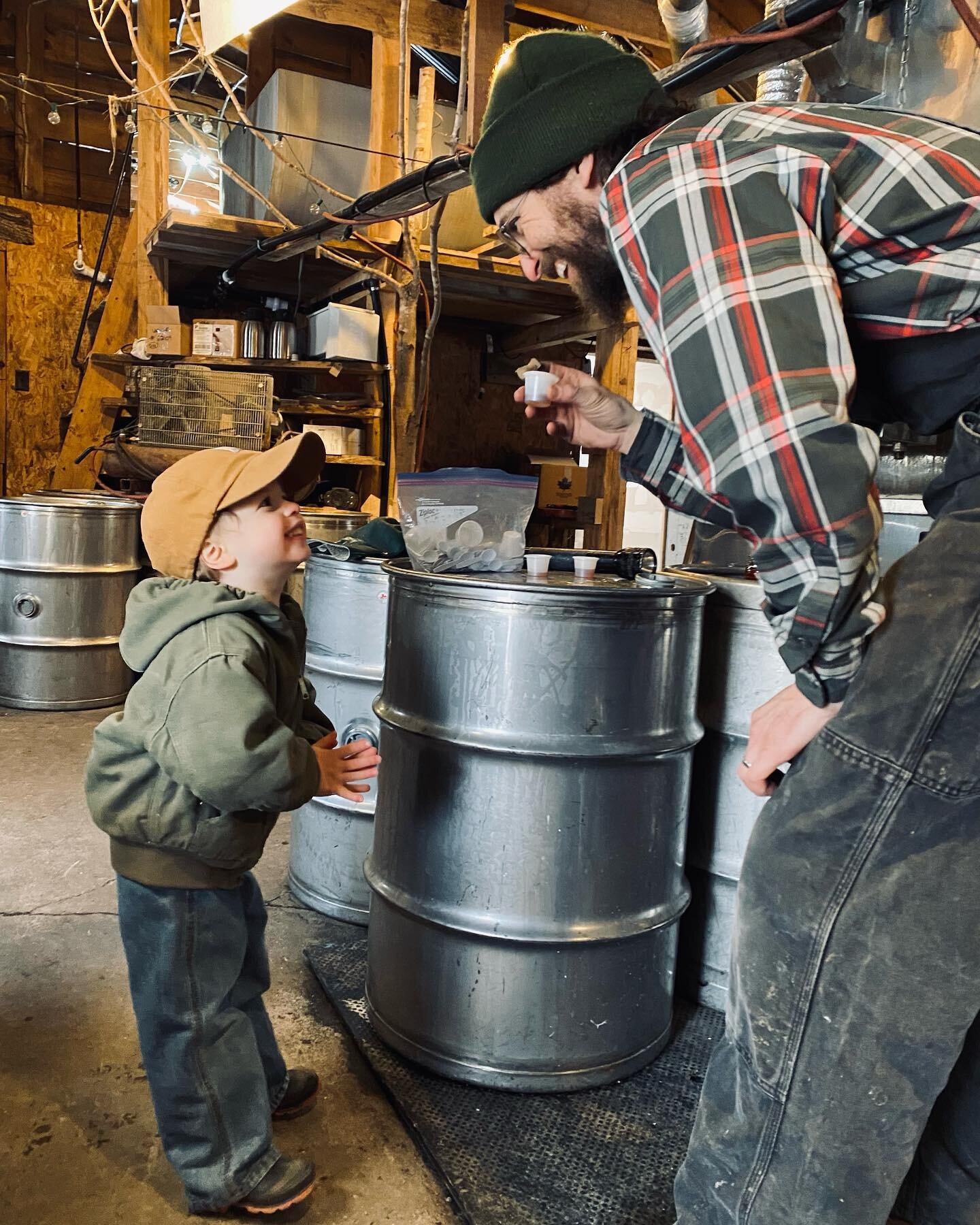 These boys continue to fall more in love with the work that Ben gets to do. Maple season is a whirlwind, but it&rsquo;s filled with moments like this 🤎🍁