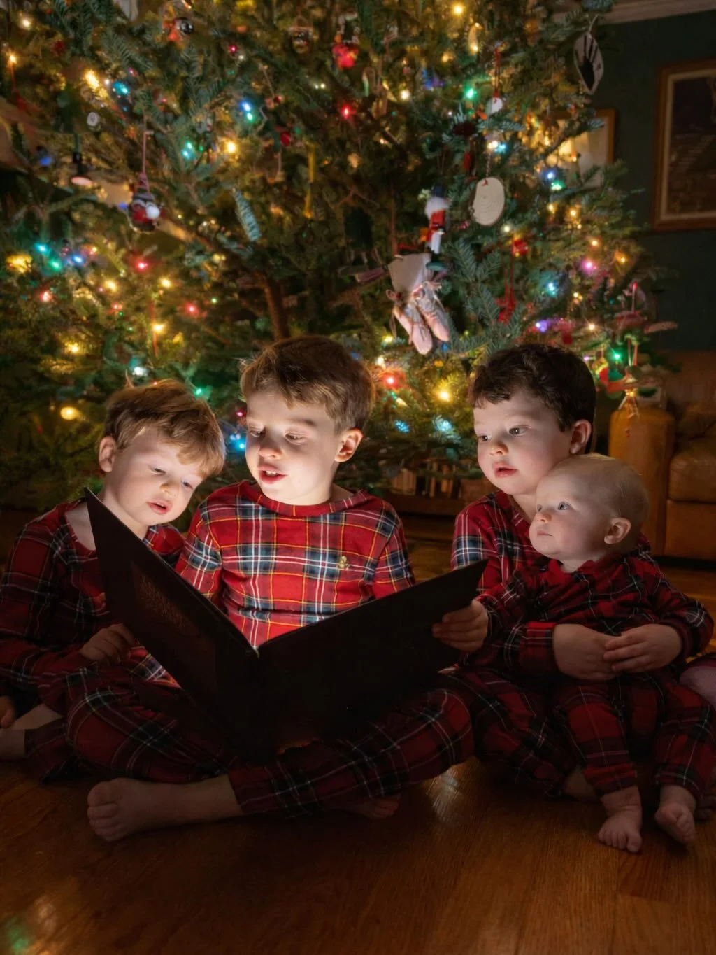 Wishing you a beautiful holiday season! 🎄❤️