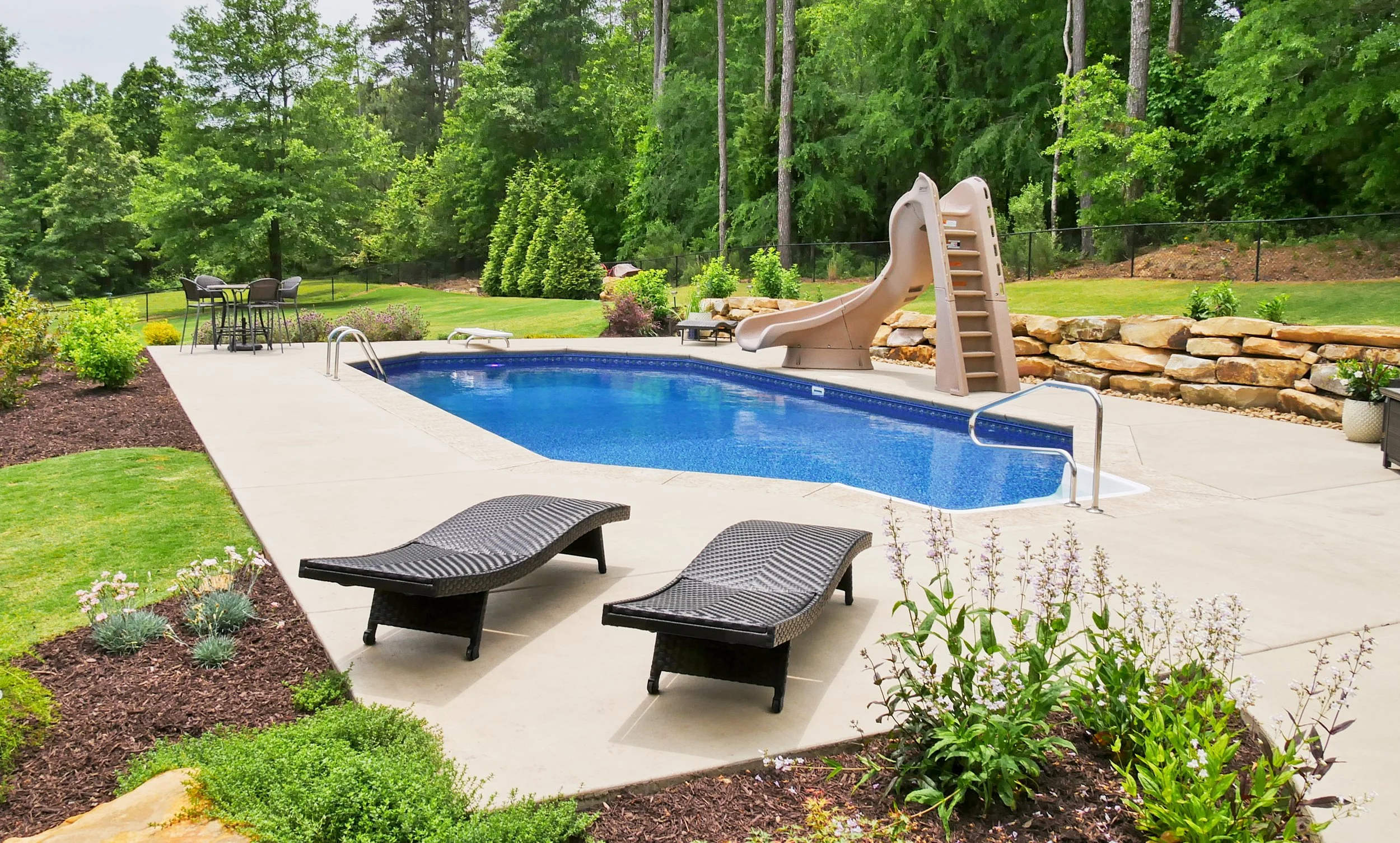 Huntsville, Alabama Fiberglass and Vinyl Liner Local Pool Builder — Inground Pool Design