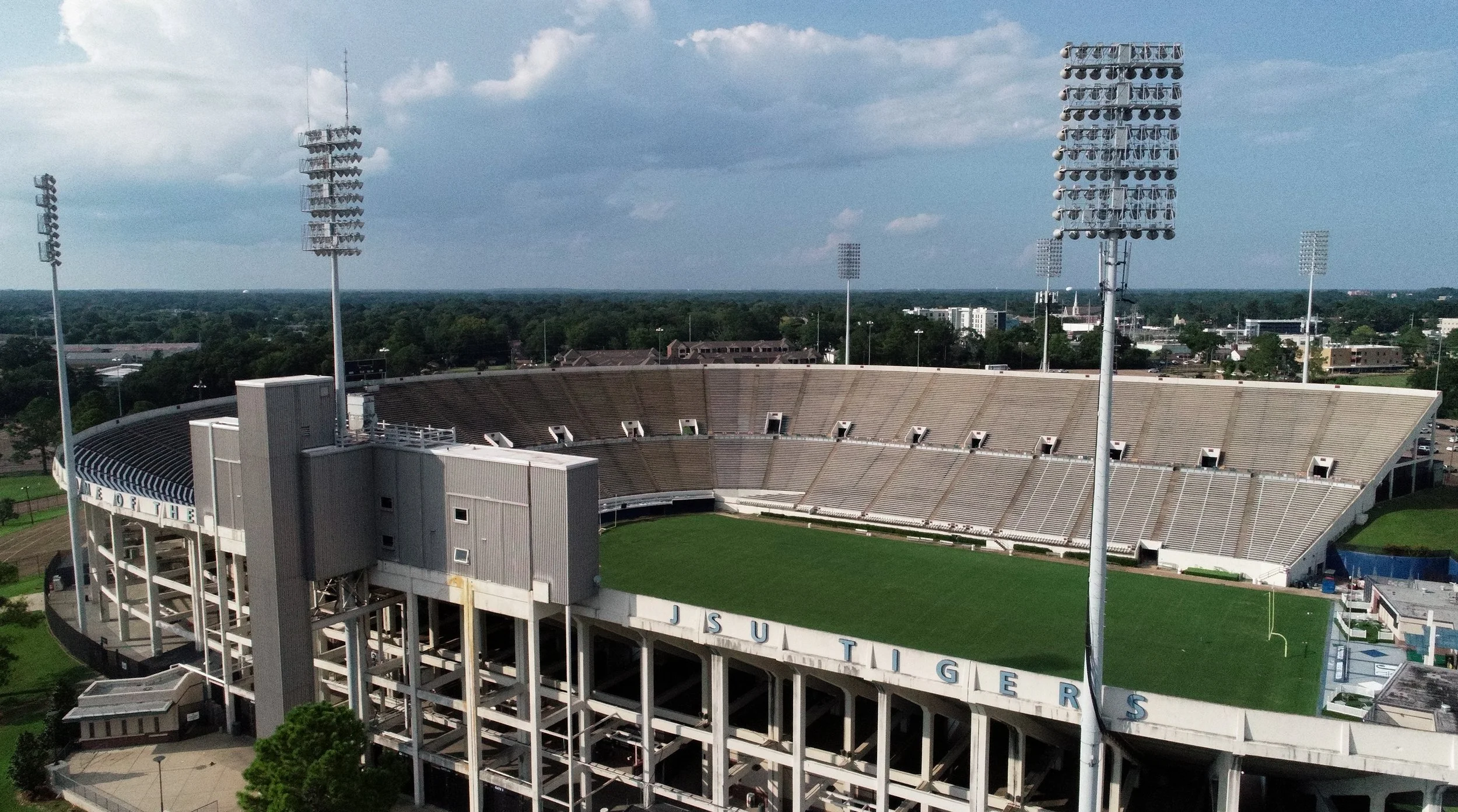 85562835007-8625-jsu-stadium-tcl-lw-bg-01.JPG
