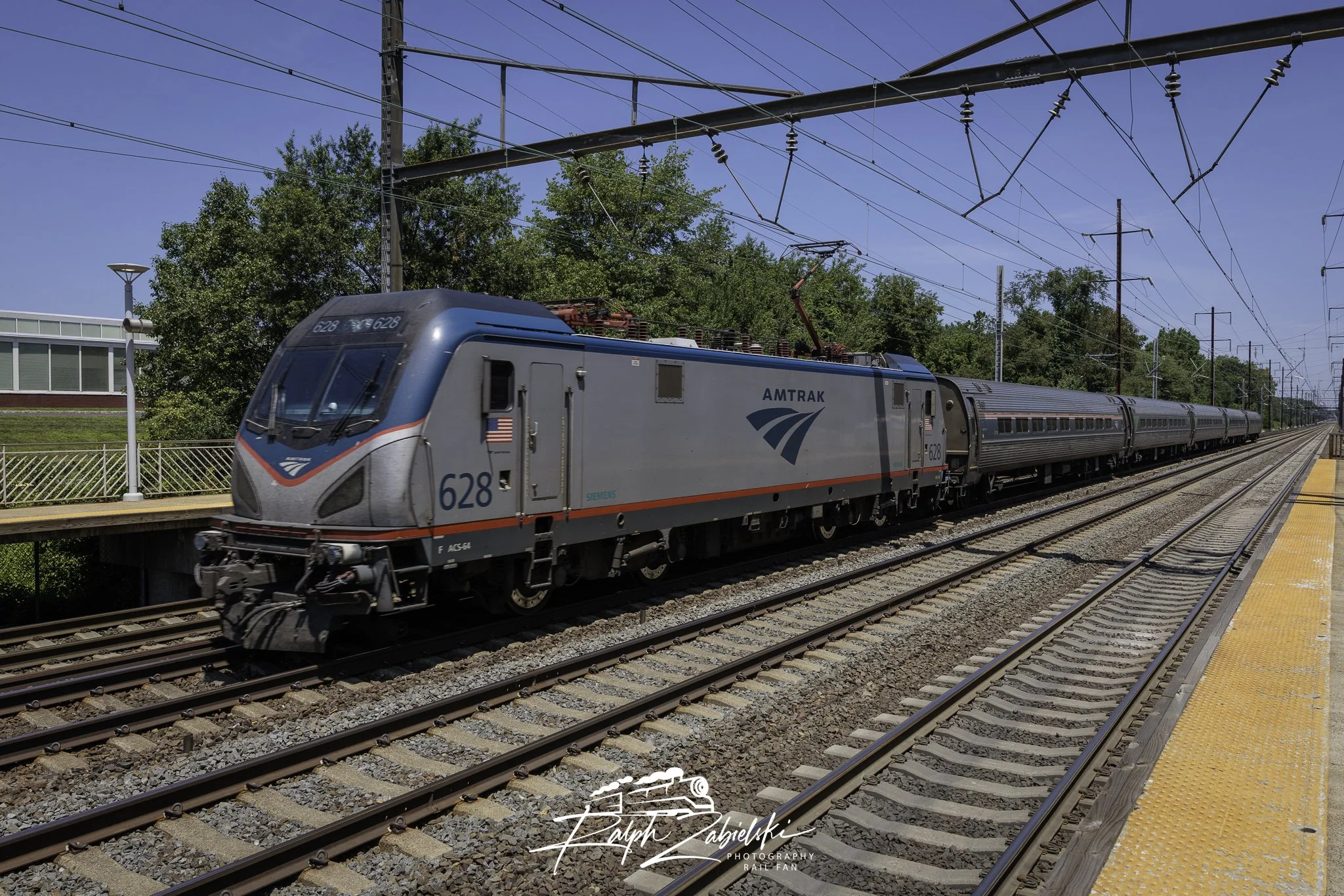 RZP_R5_MKii-7965-2.jpg