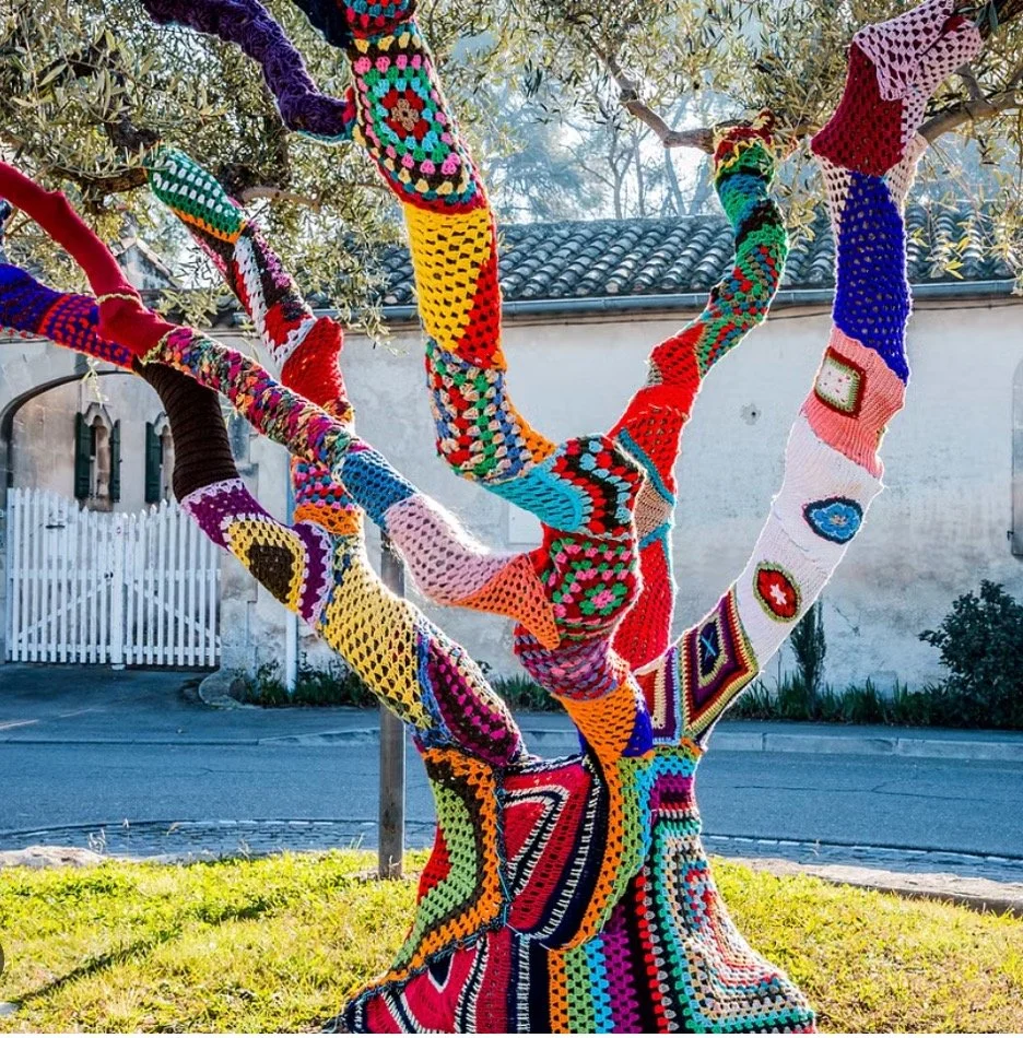 March 31 | Yarn Storming